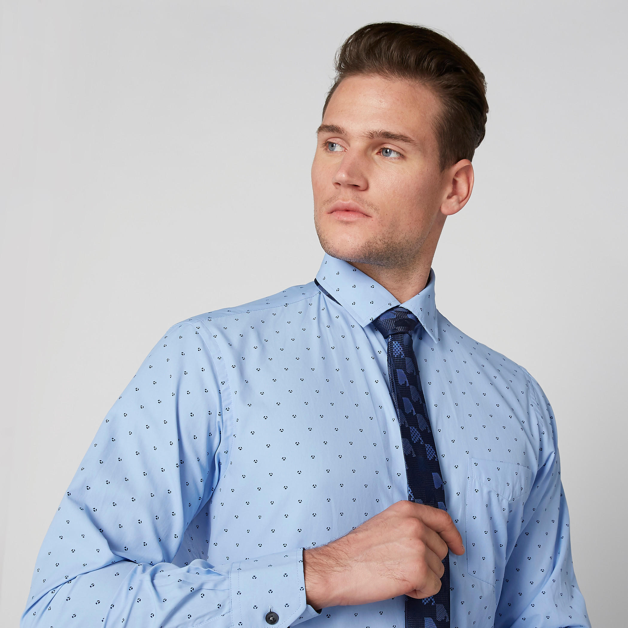 ربطة عنق بارزة الملمس بقصّة عادية-men-tiesandcufflinks-pocketsquares-image-3