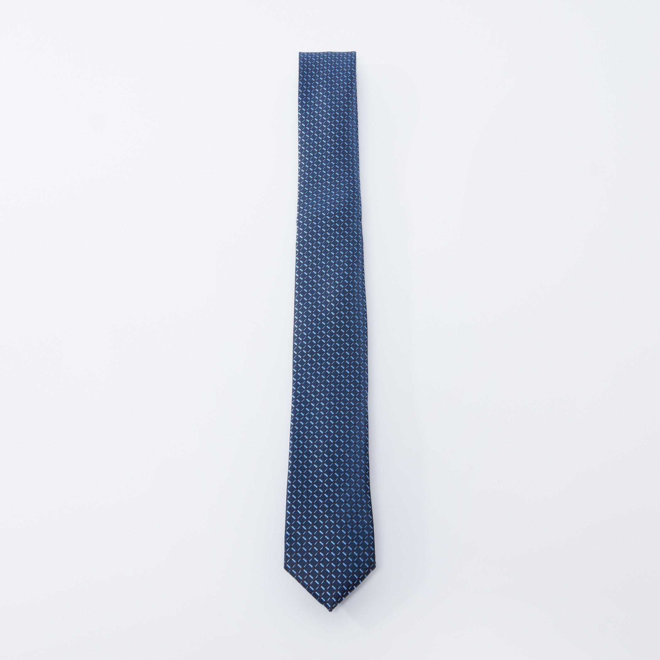 ربطة عنق كاروهات مربوطة بعقدة تثبيت-men-tiesandcufflinks-pocketsquares-image-1