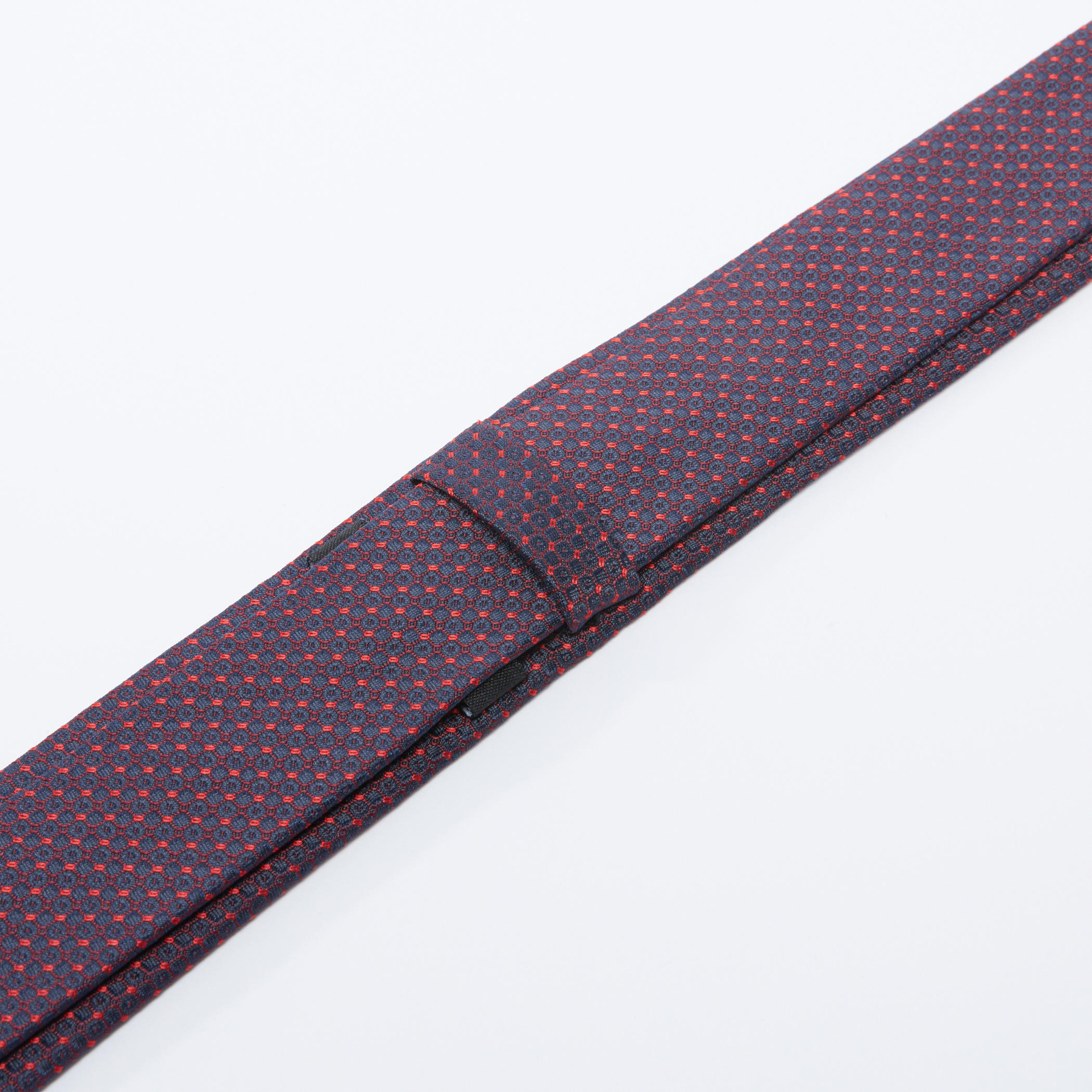 ربطة عنق مربوطة بعقدة تثبيت-men-tiesandcufflinks-pocketsquares-image-2