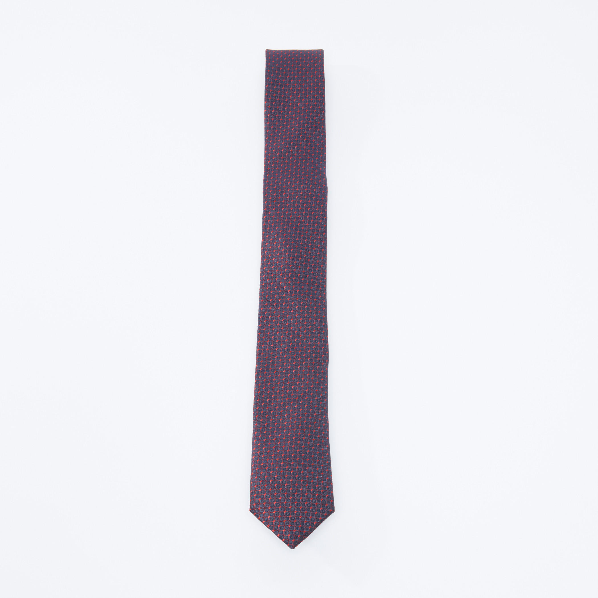 ربطة عنق مربوطة بعقدة تثبيت-men-tiesandcufflinks-pocketsquares-image-1