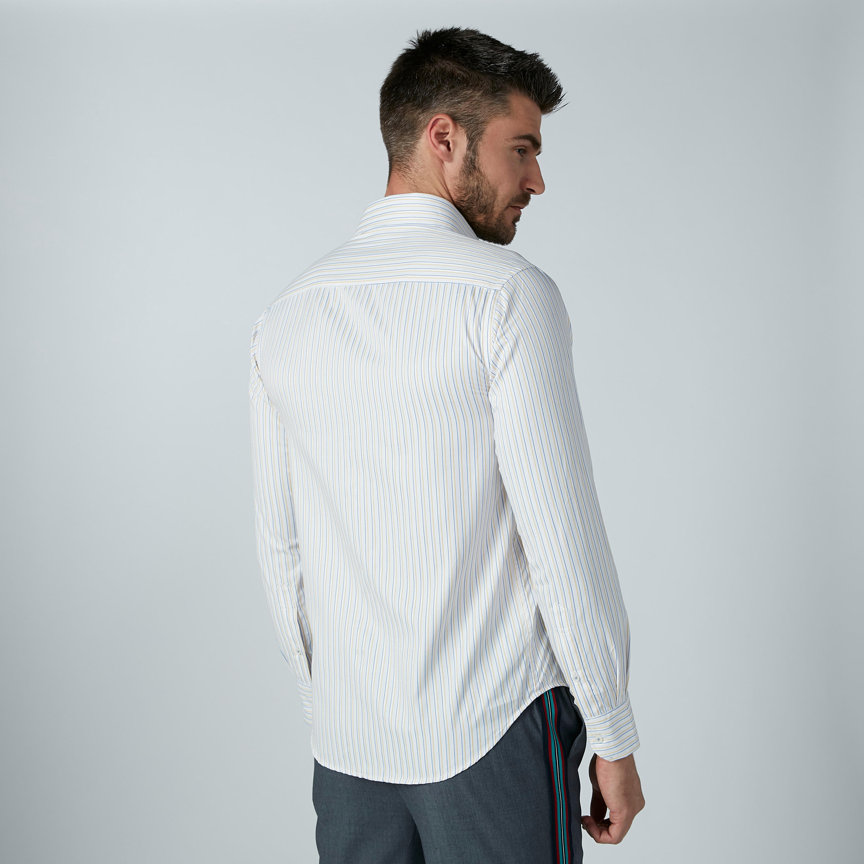 قميص رسمي مخطط سهل الكي بأكمام طويلة وجيب على الصدر-men-clothing-shirts-image-3