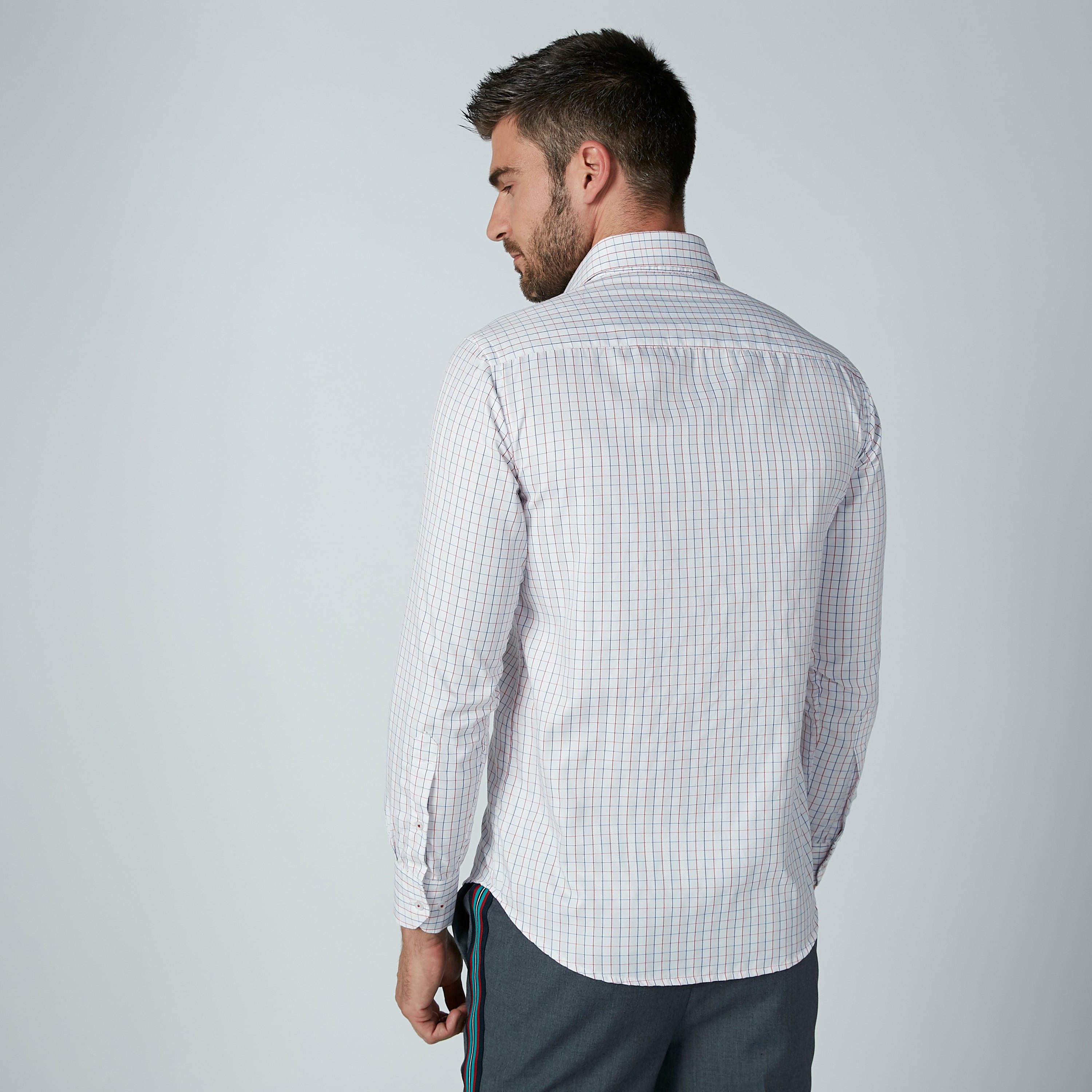 قميص مربعات سهل الكي بأكمام طويلة وجيب على الصدر-men-clothing-shirts-image-3