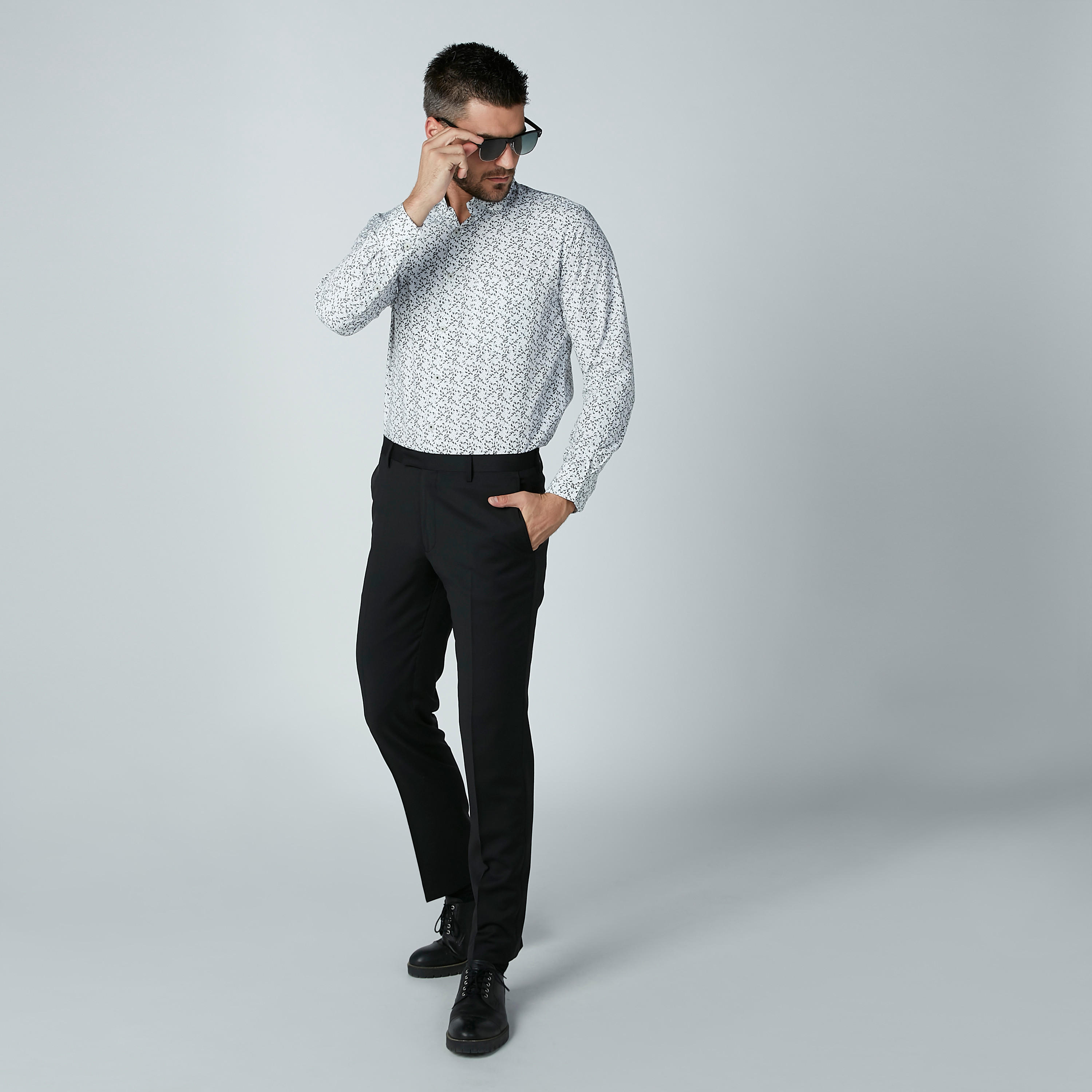 قميص سهل الكي بأكمام طويلة وأزرار وطبعات-men-clothing-shirts-image-1