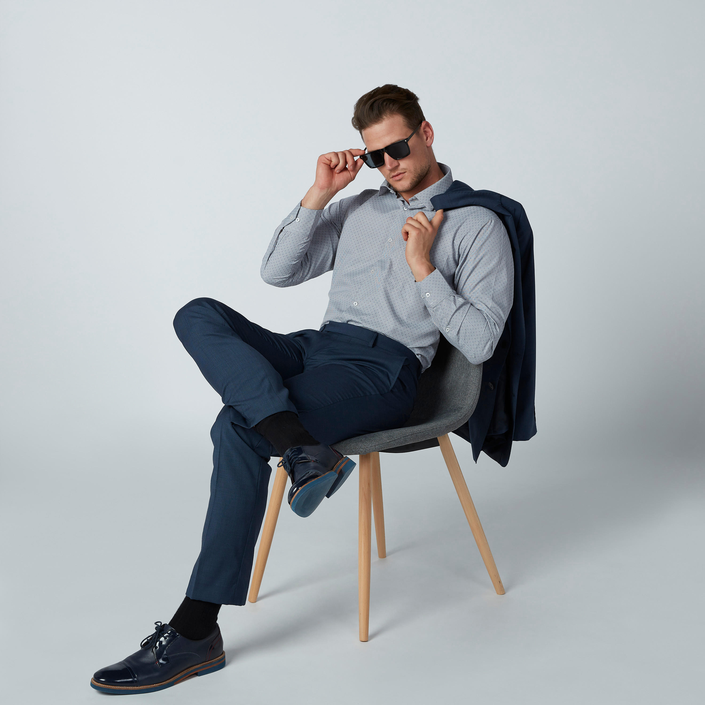 قميص بارز الملمس سهل الكي بياقة عادية وأكمام طويلة-men-clothing-shirts-image-3