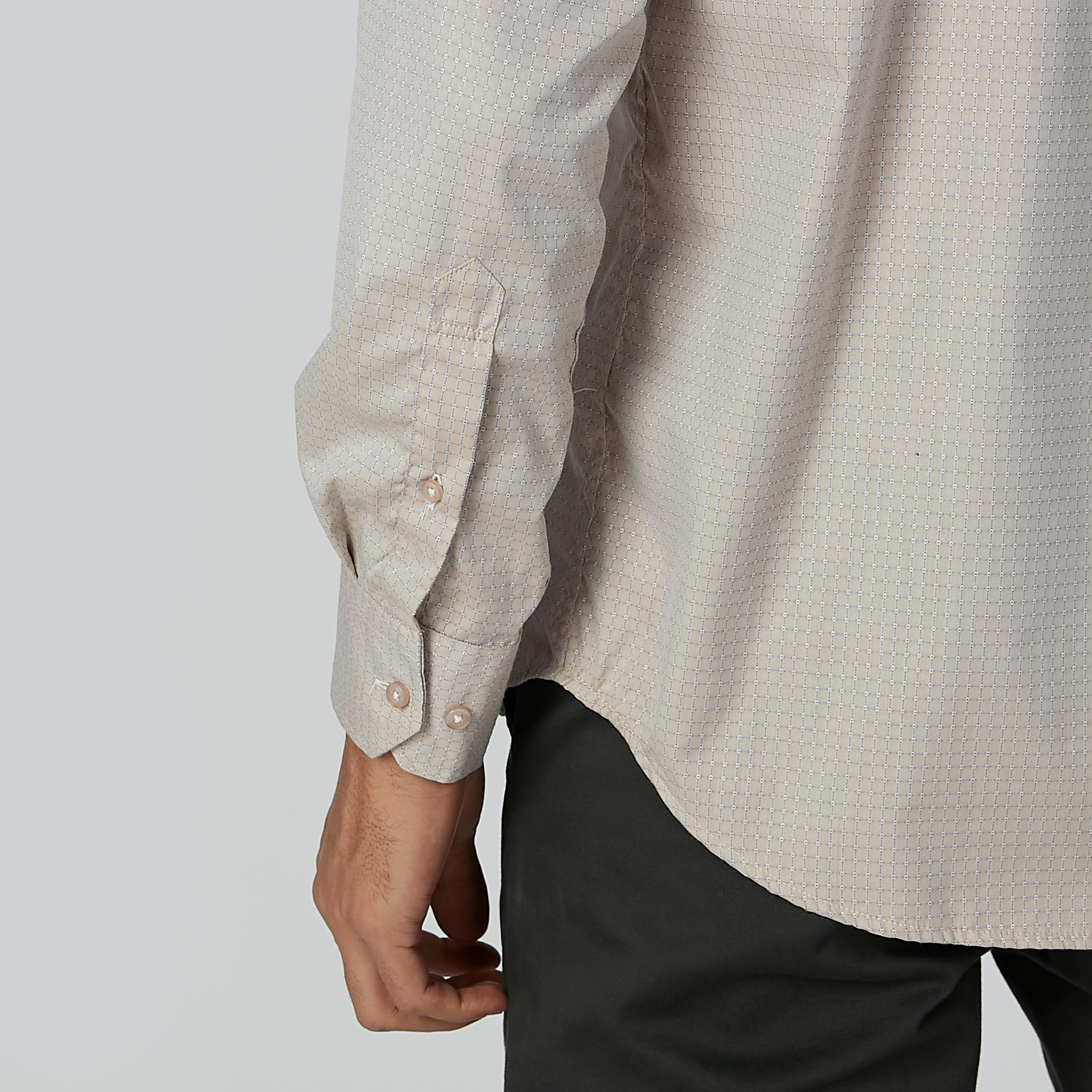 قميص سهل الكي بأكمام طويلة وجيب على الصدر-men-clothing-shirts-image-5