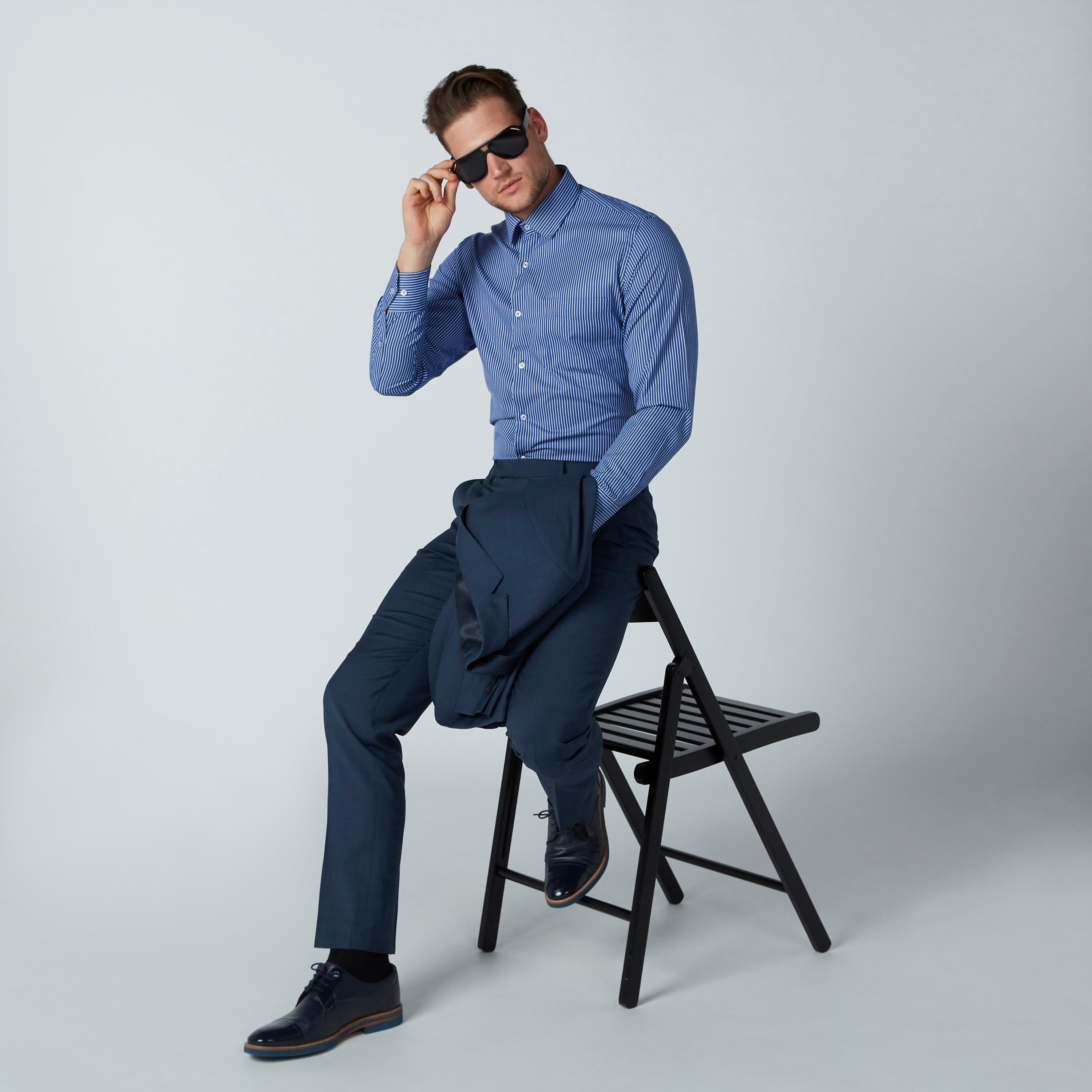 قميص مخطط سهل الكي بياقة عادية وأكمام طويلة-men-clothing-shirts-image-2