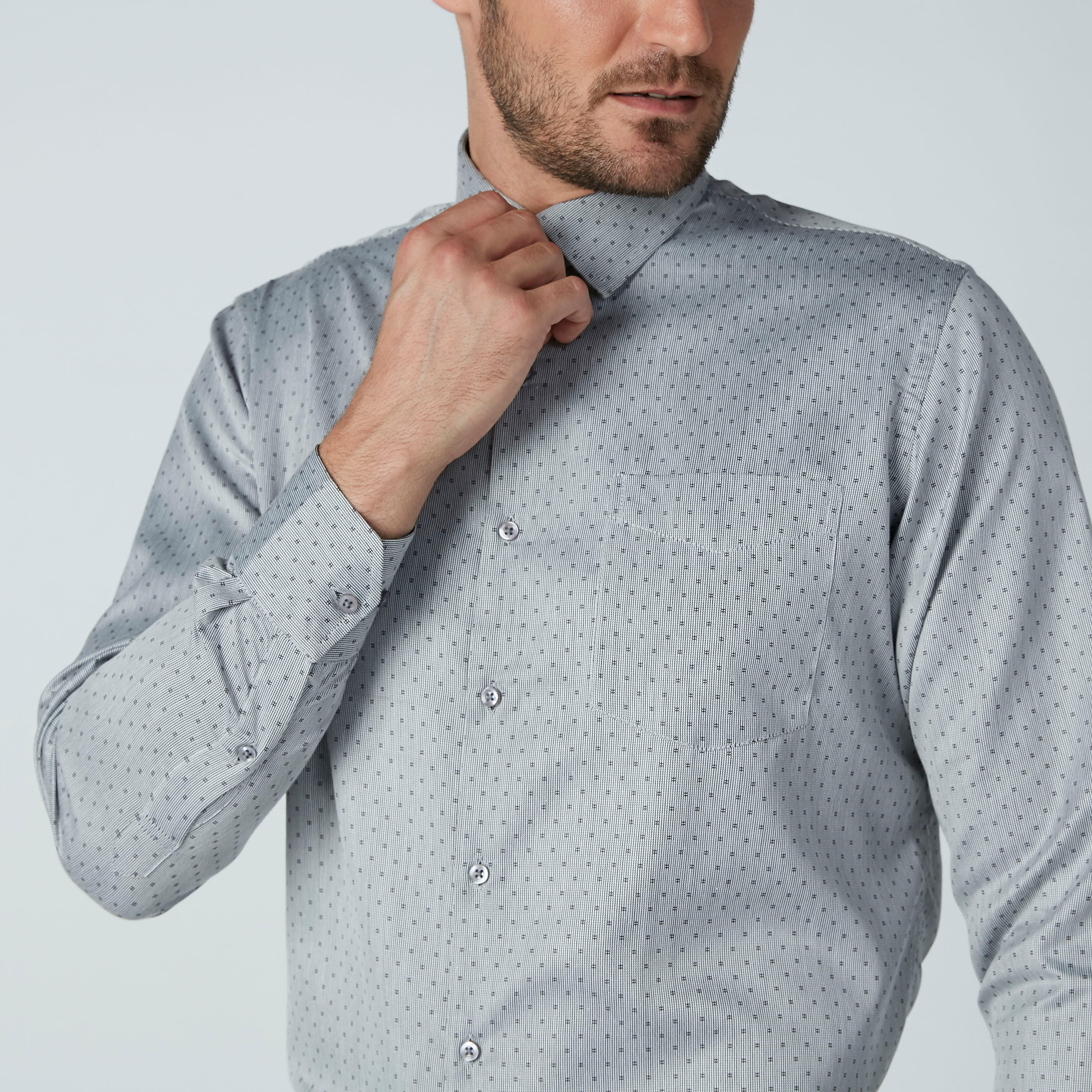 قميص سهل الكي بأكمام طويلة وجيب على الصدر وطبعات-men-clothing-shirts-image-3
