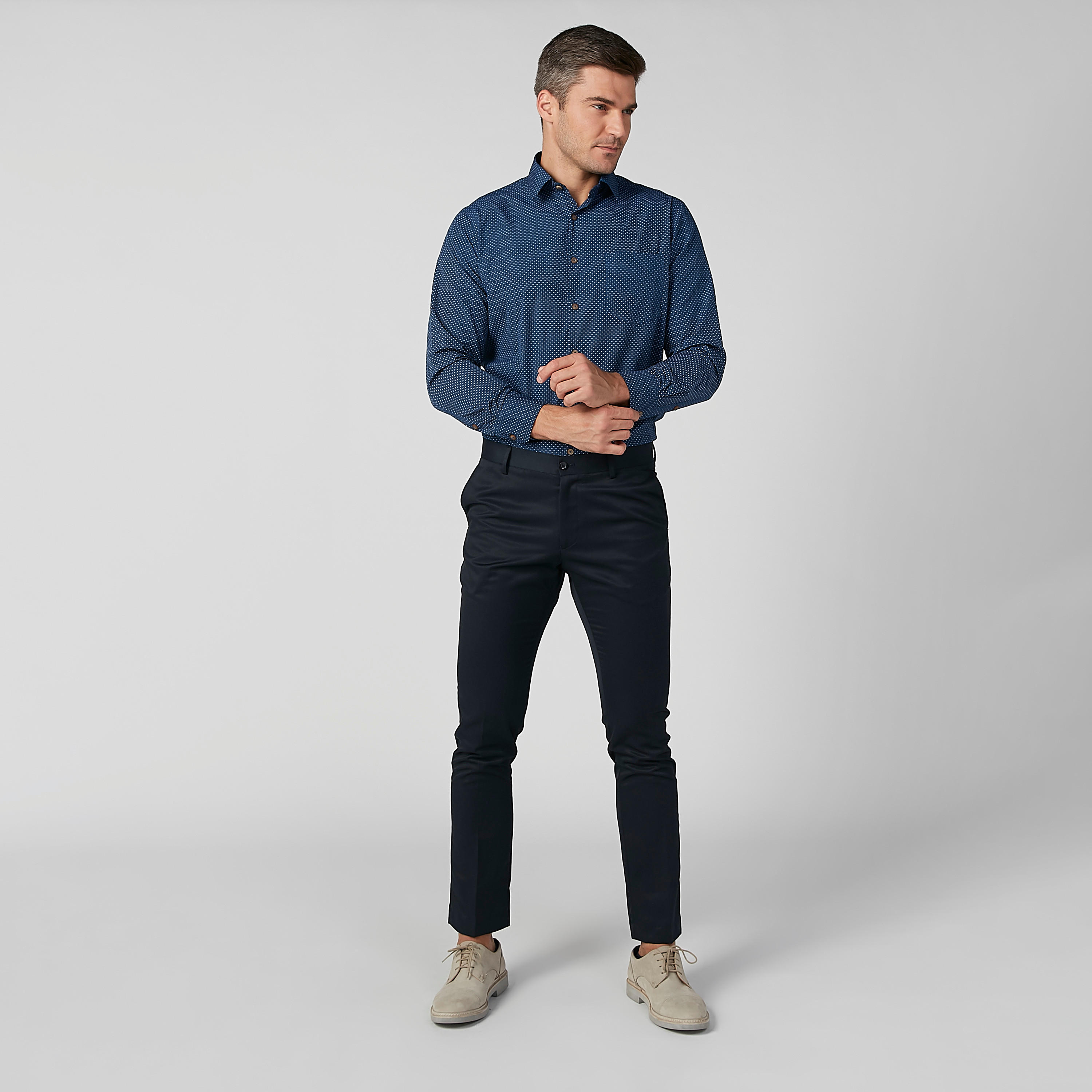 قميص بأكمام طويلة وجيب على الصدر وطبعات-men-clothing-shirts-image-5