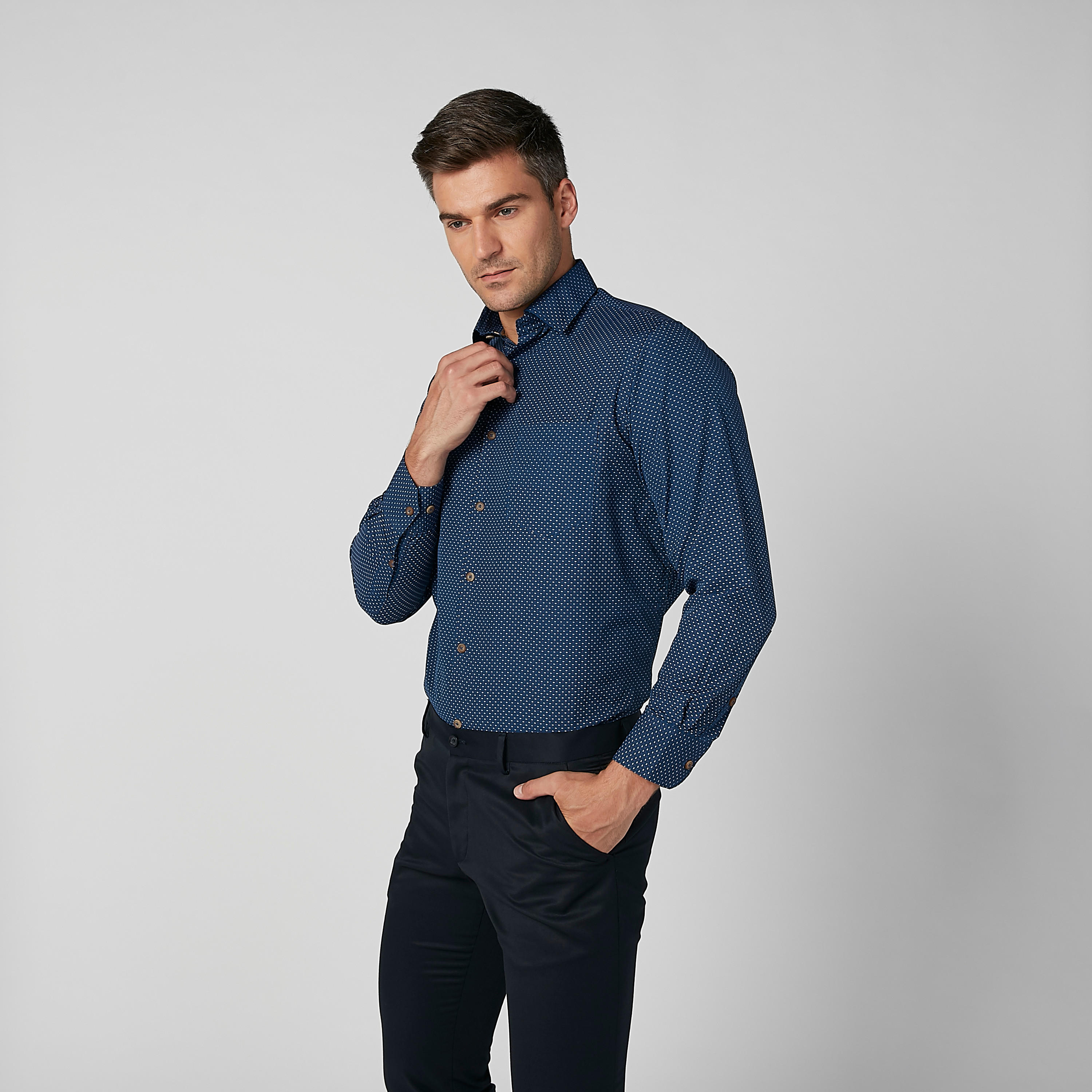 قميص بأكمام طويلة وجيب على الصدر وطبعات-men-clothing-shirts-image-4