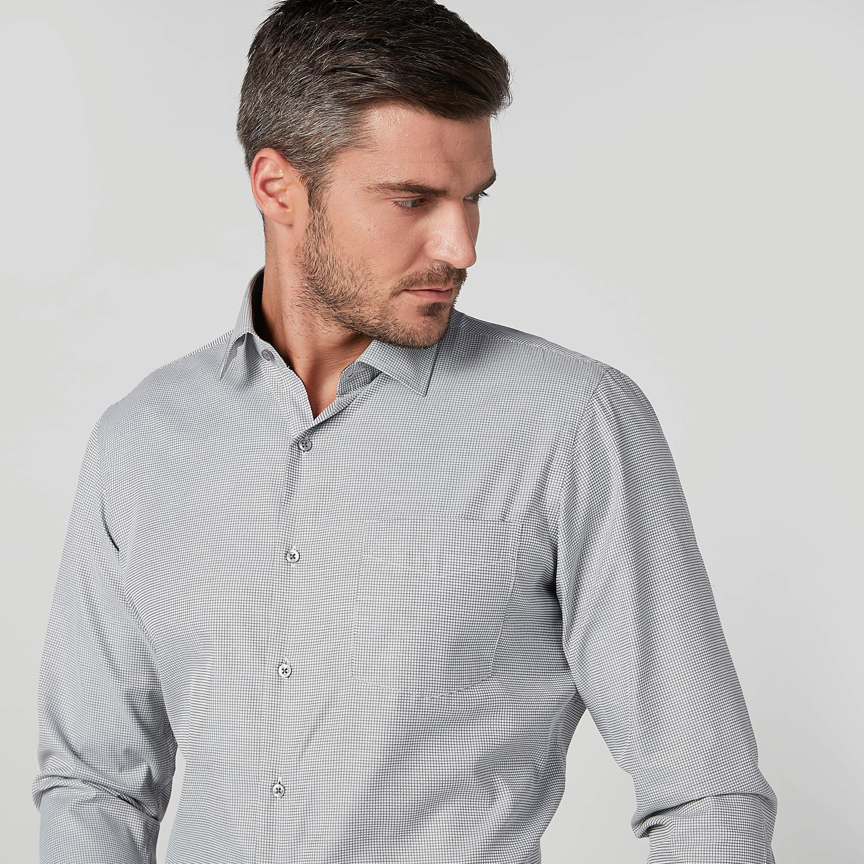 قميص مربعات سهل الكي بأكمام طويلة وجيب على الصدر-men-clothing-shirts-image-3