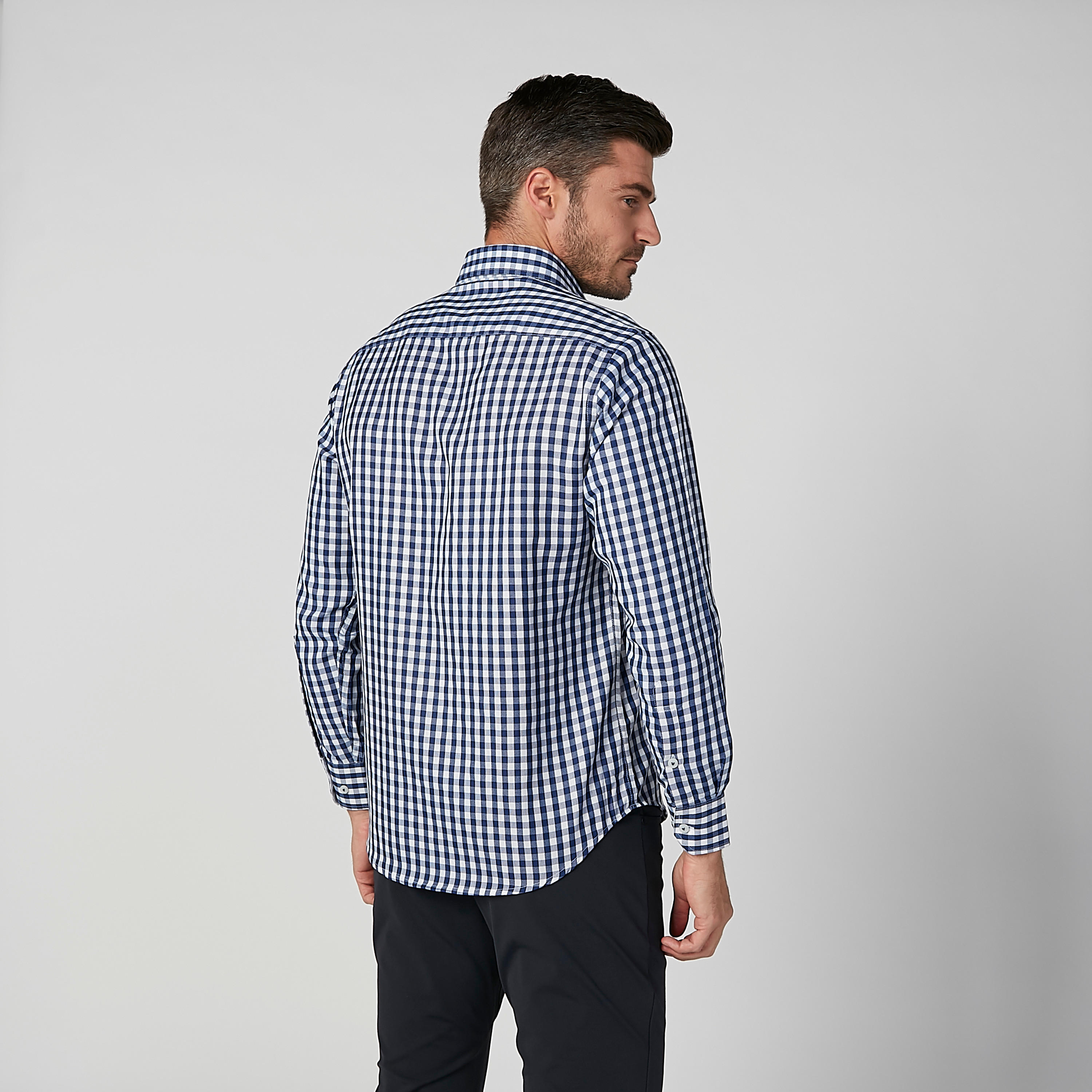 قميص مربعات سهل الكي بأكمام طويلة وجيب خارجي-men-clothing-shirts-image-2