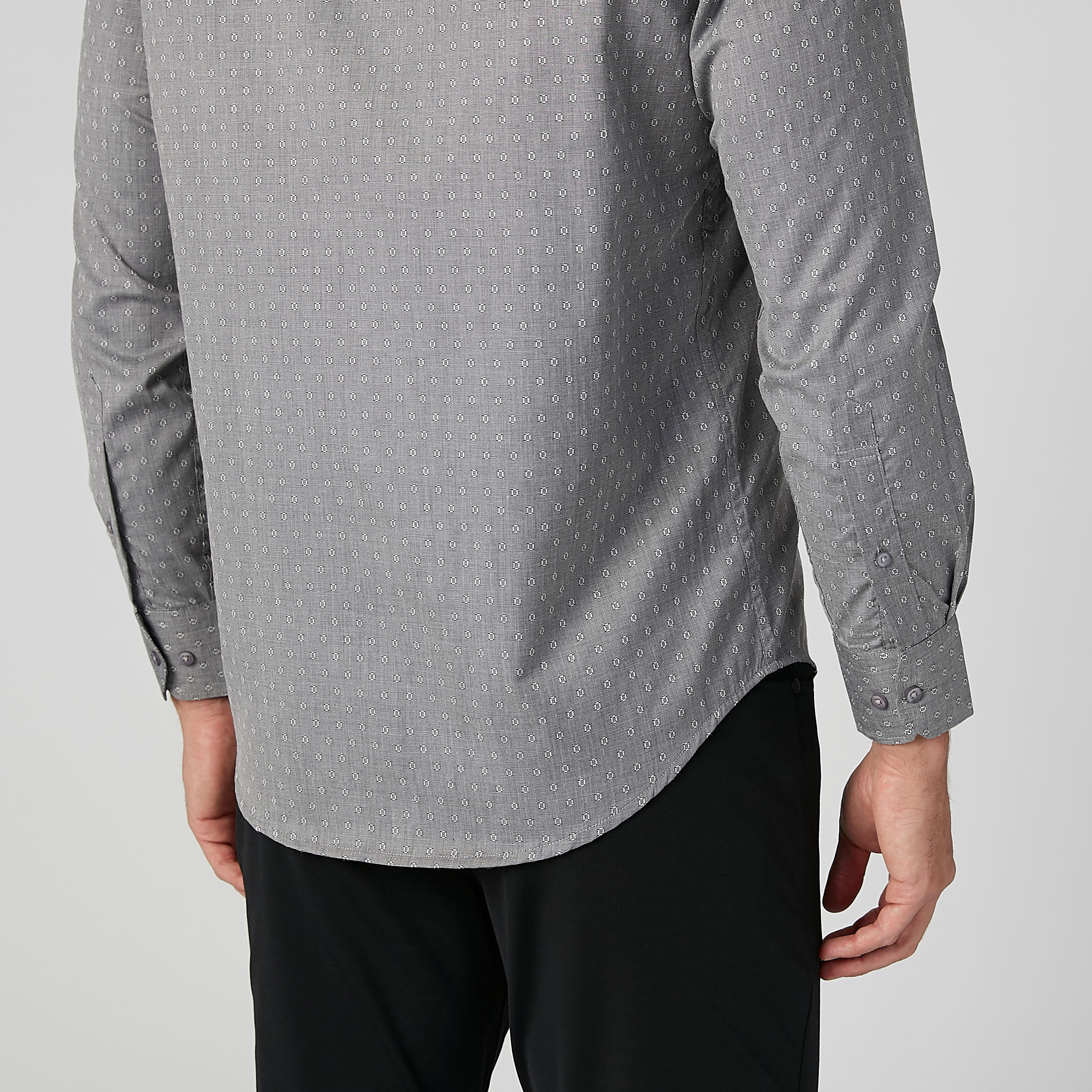 قميص بارز الملمس سهل الكي بأكمام طويلة وجيب خارجي-men-clothing-shirts-image-5