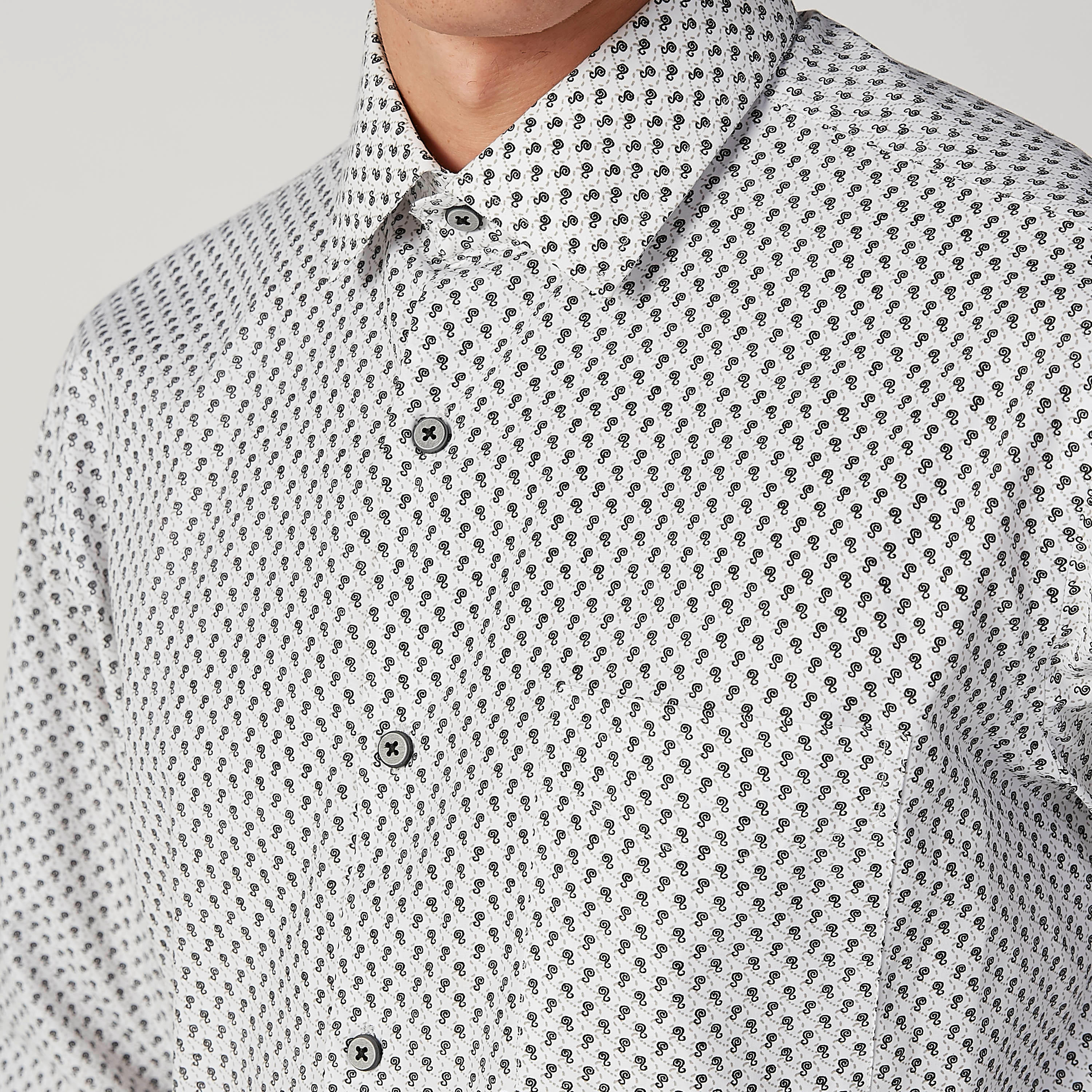 قميص سهل الكي بياقة عادية وأكمام طويلة وطبعات-men-clothing-shirts-image-4