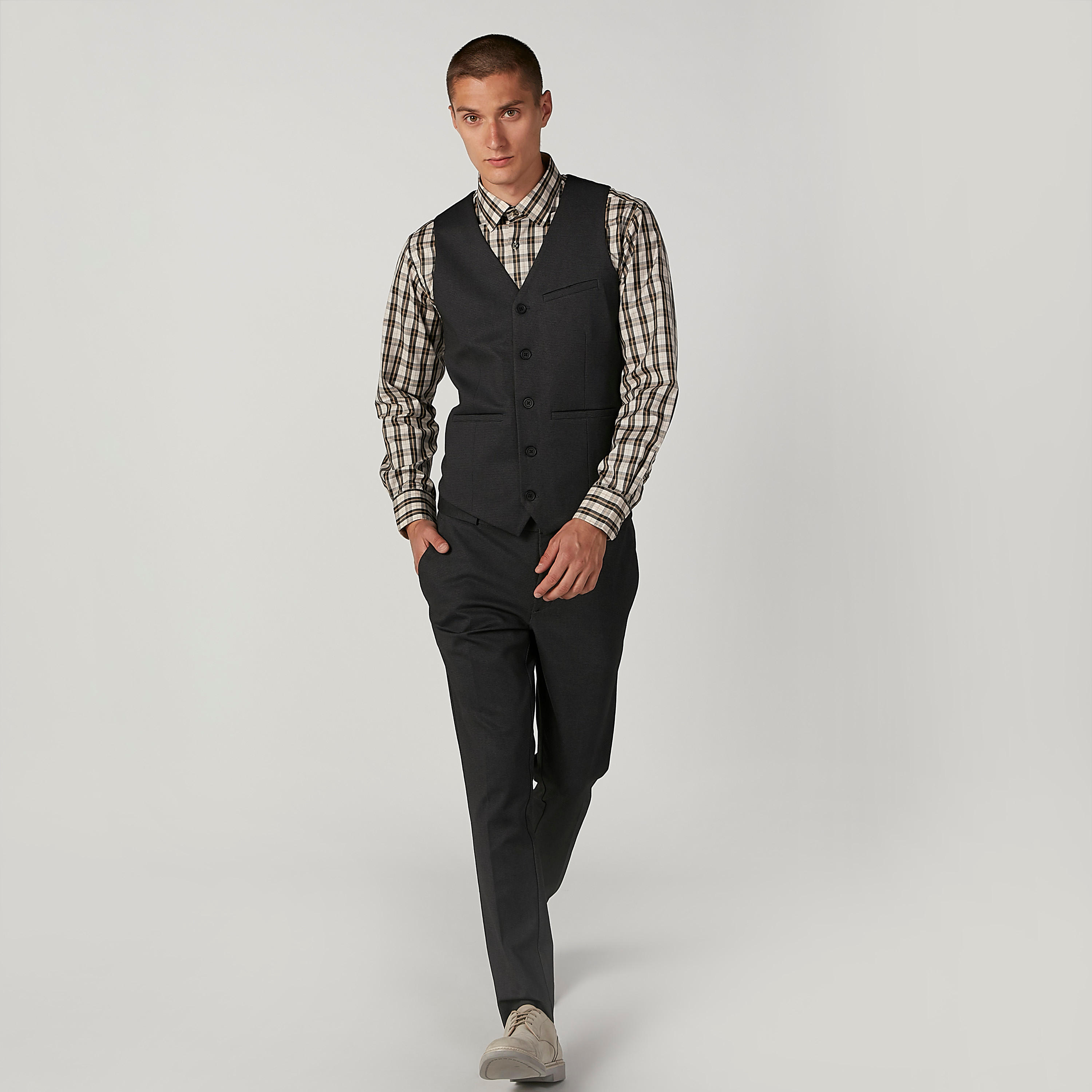 قميص مربعات سهل الكي بياقة عادية وأكمام طويلة-men-clothing-shirts-image-4