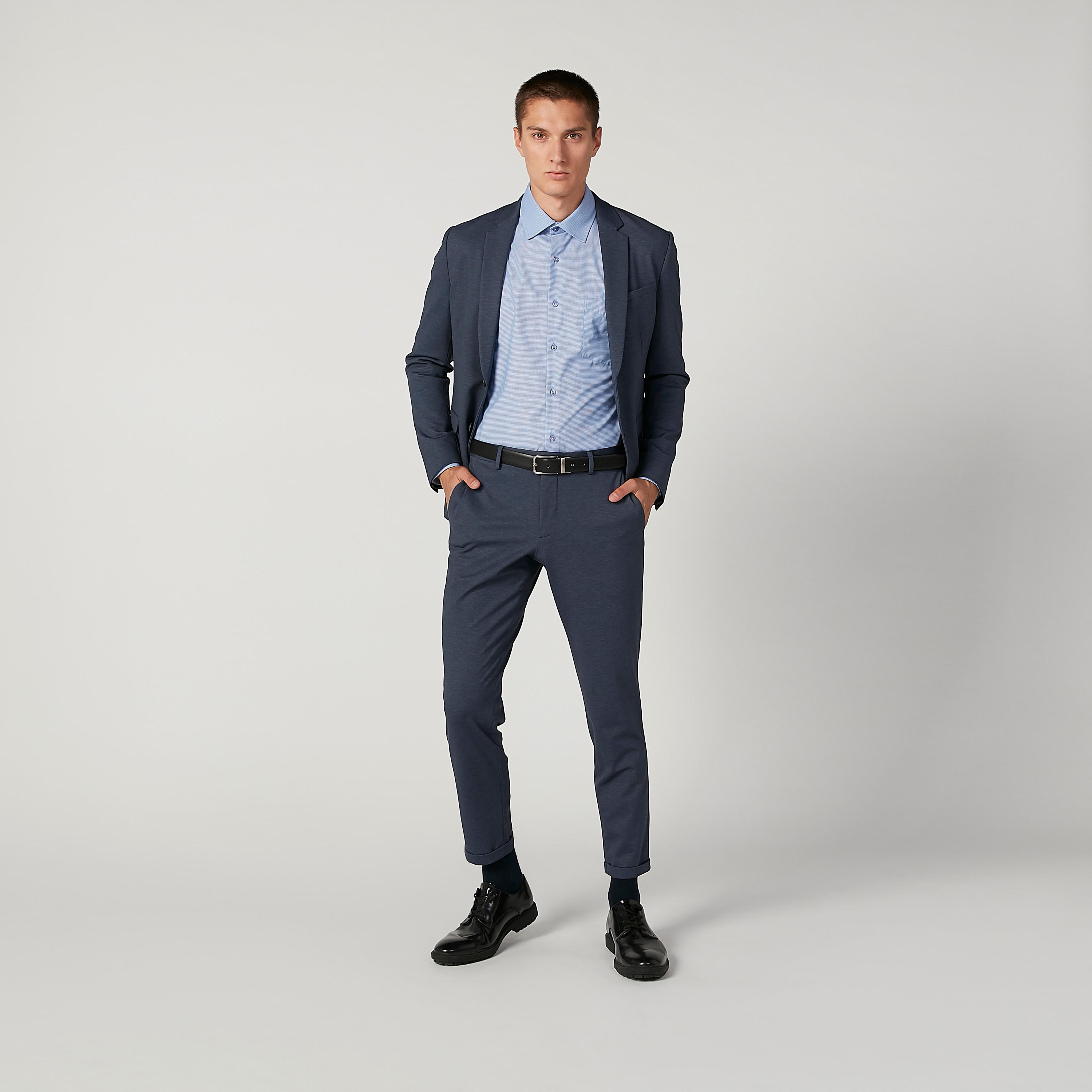 قميص كاروهات بأكمام طويلة وجيب على الصدر-men-clothing-shirts-image-2