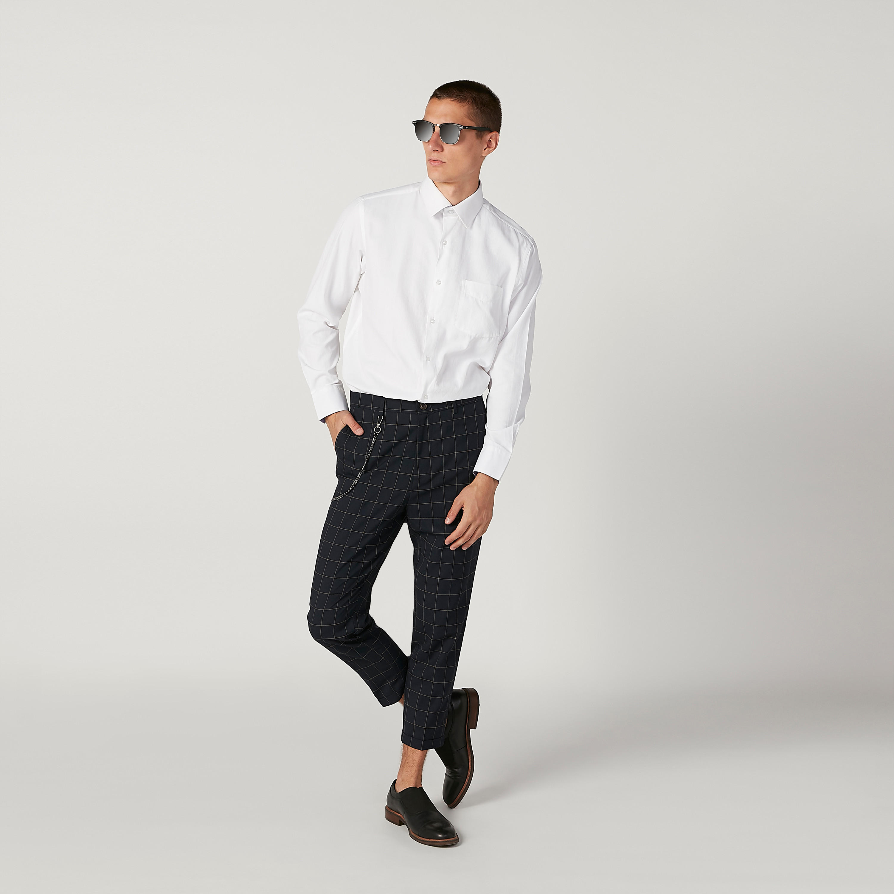 قميص سادة بأكمام طويلة وجيب على الصدر-men-clothing-shirts-image-2