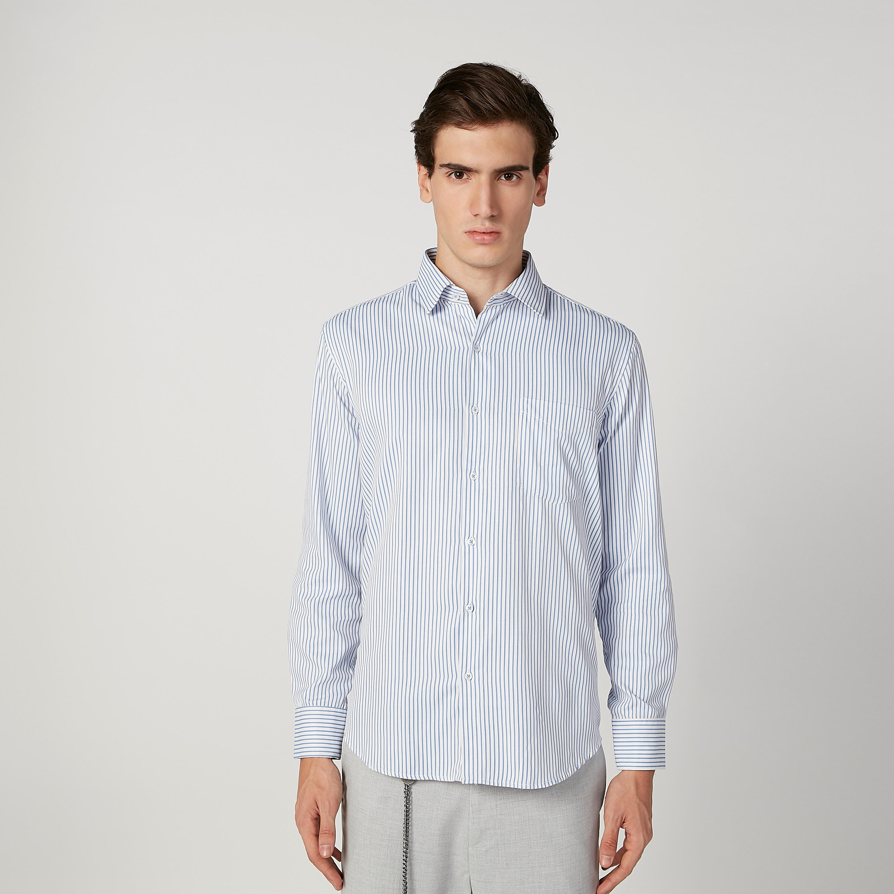 قميص مخطط سهل الكي بياقة عادية وأكمام طويلة-men-clothing-shirts-image-1