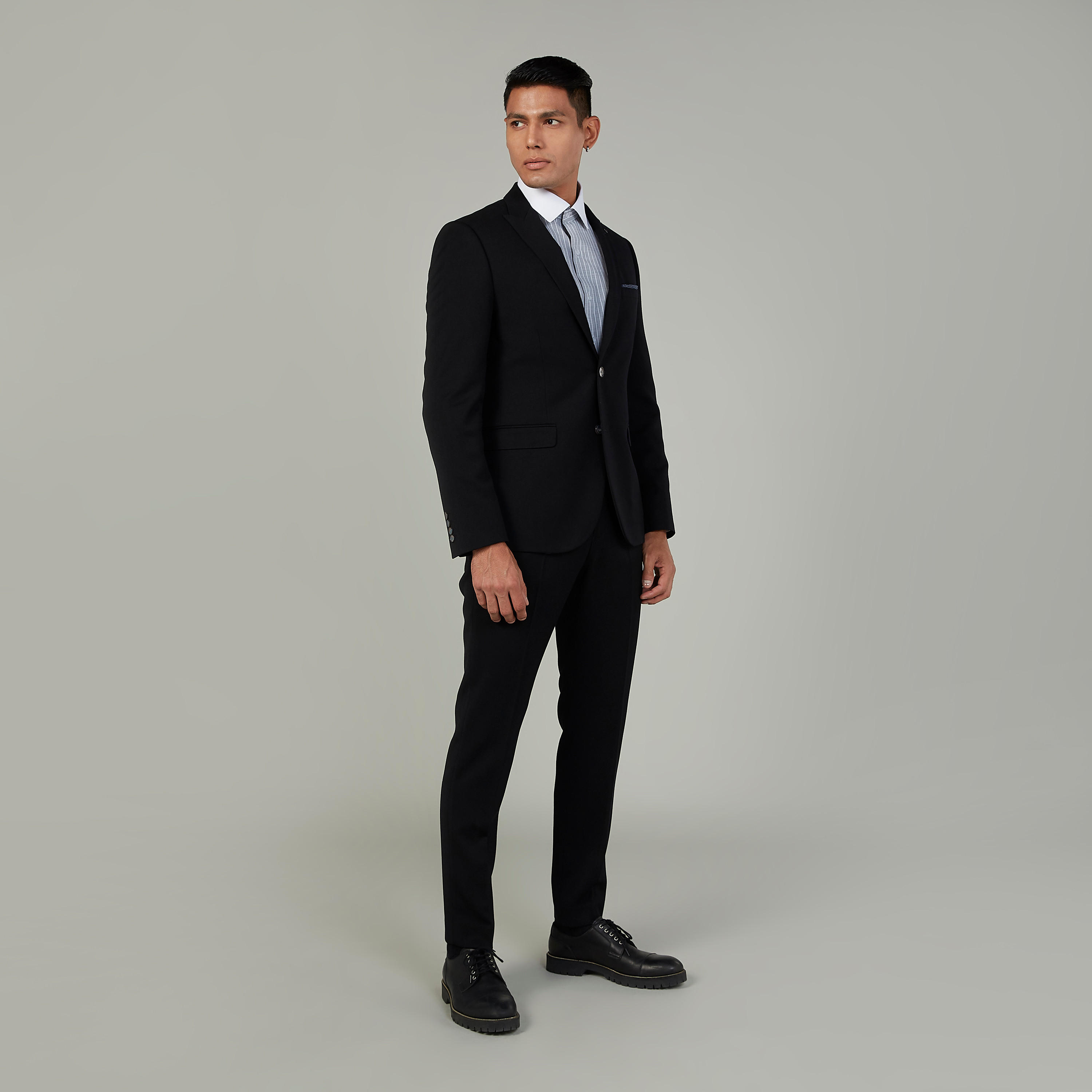 قميص مخطط بياقة عاديّة وأكمام طويلة-men-clothing-shirts-image-4
