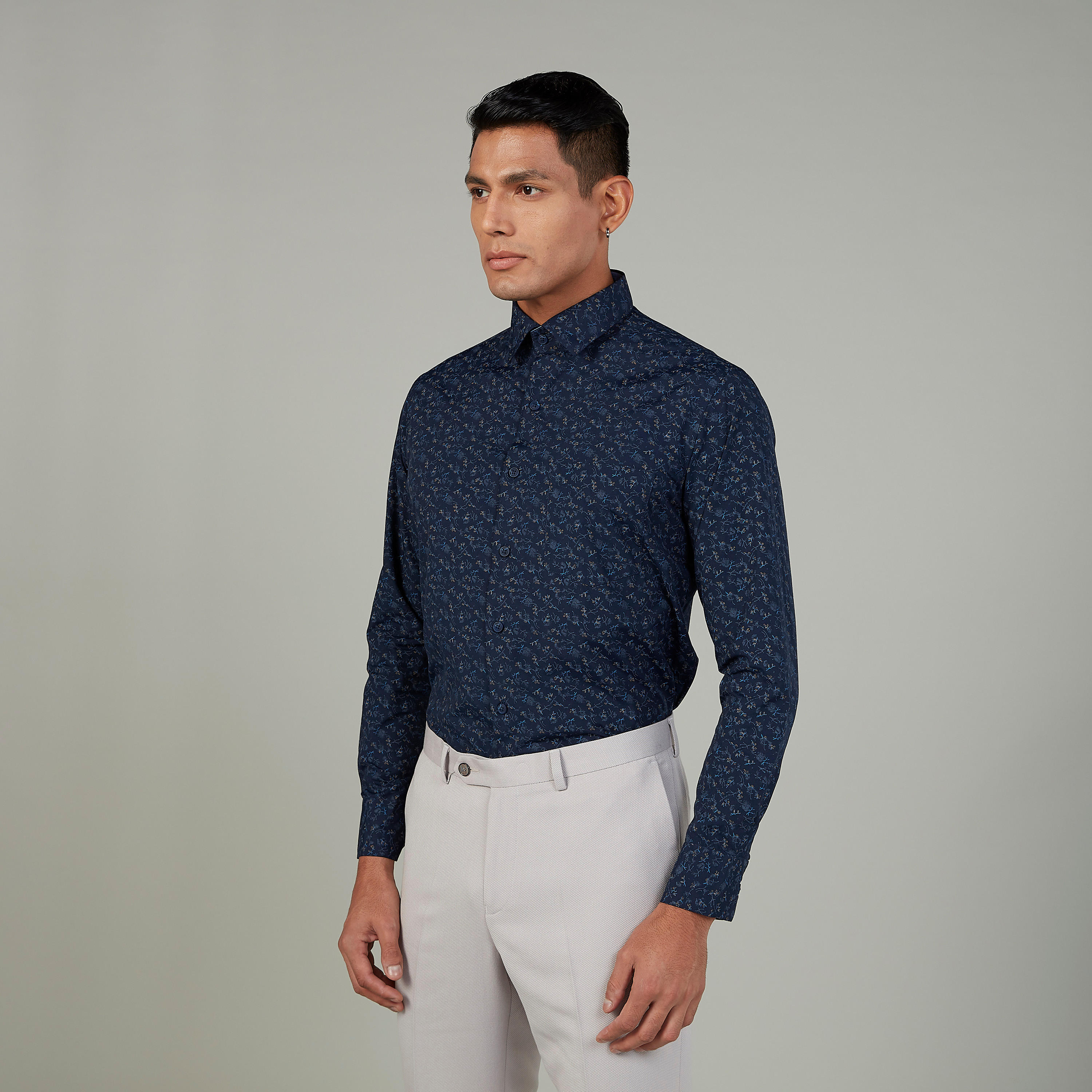 قميص بياقة عاديّة وأكمام طويلة وطبعات بيزلي-men-clothing-shirts-image-1