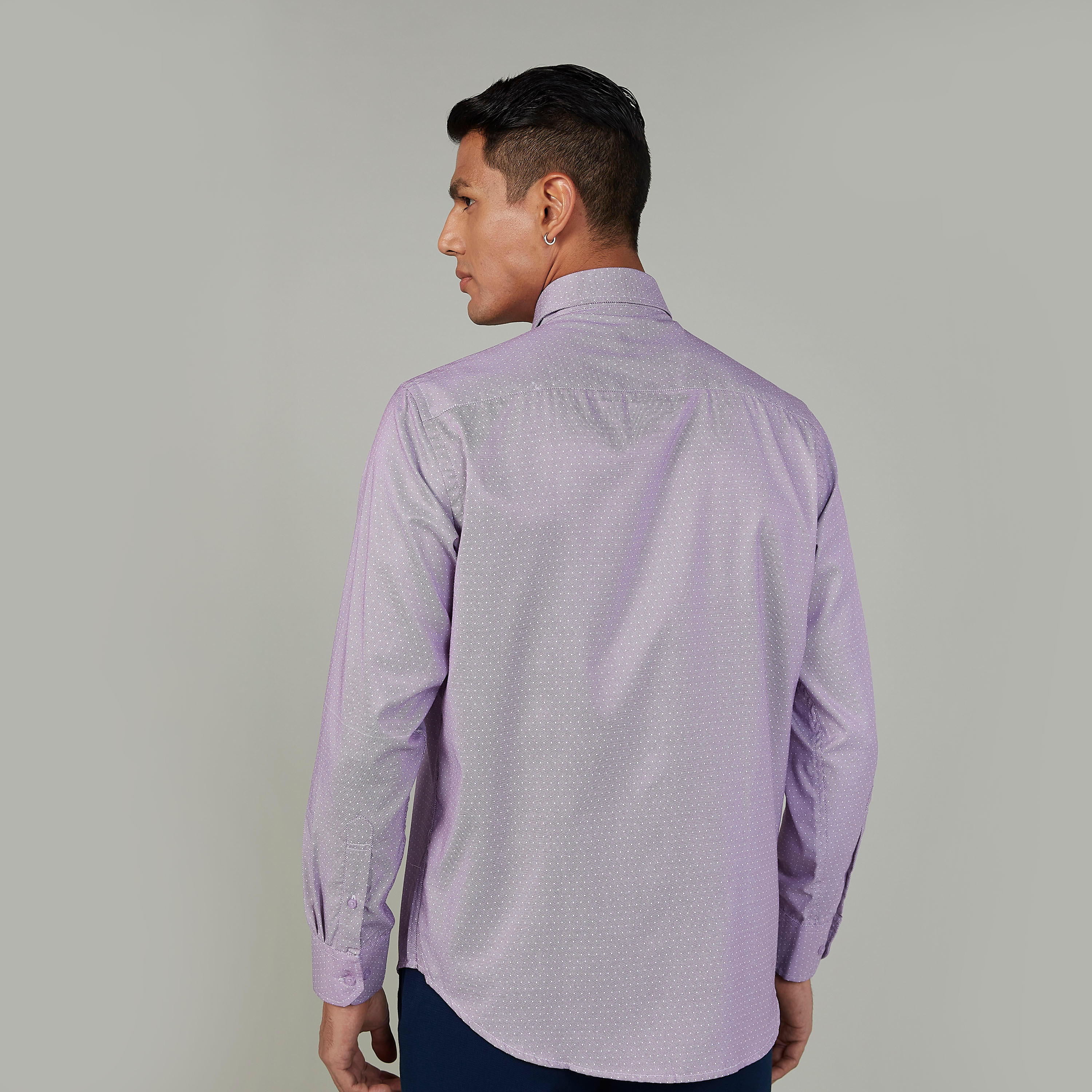 قميص رسمي بياقة عاديّة وأكمام طويلة وطبعات-men-clothing-shirts-image-4