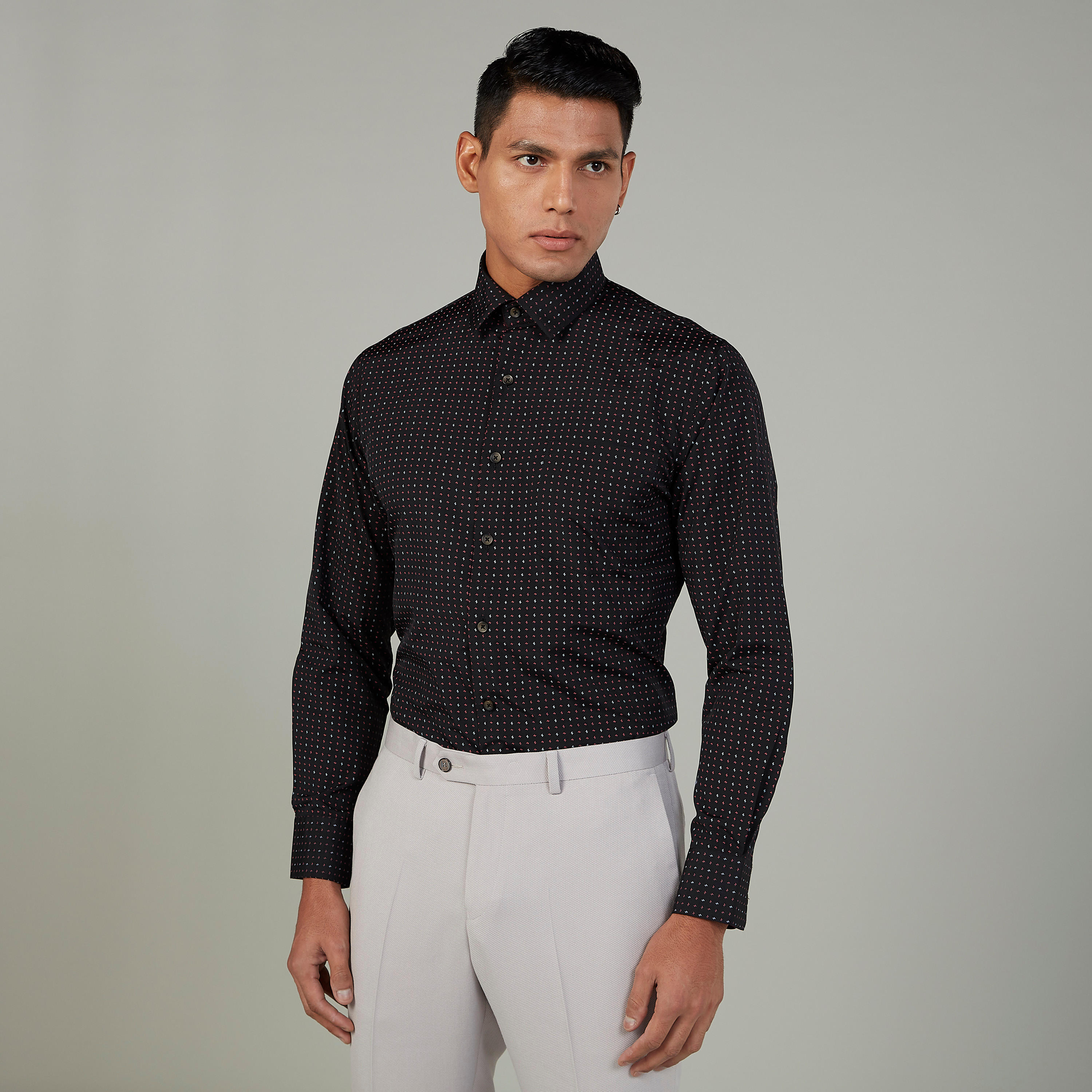 قميص بياقة عاديّة وأكمام طويلة وطبعات-men-clothing-shirts-image-1