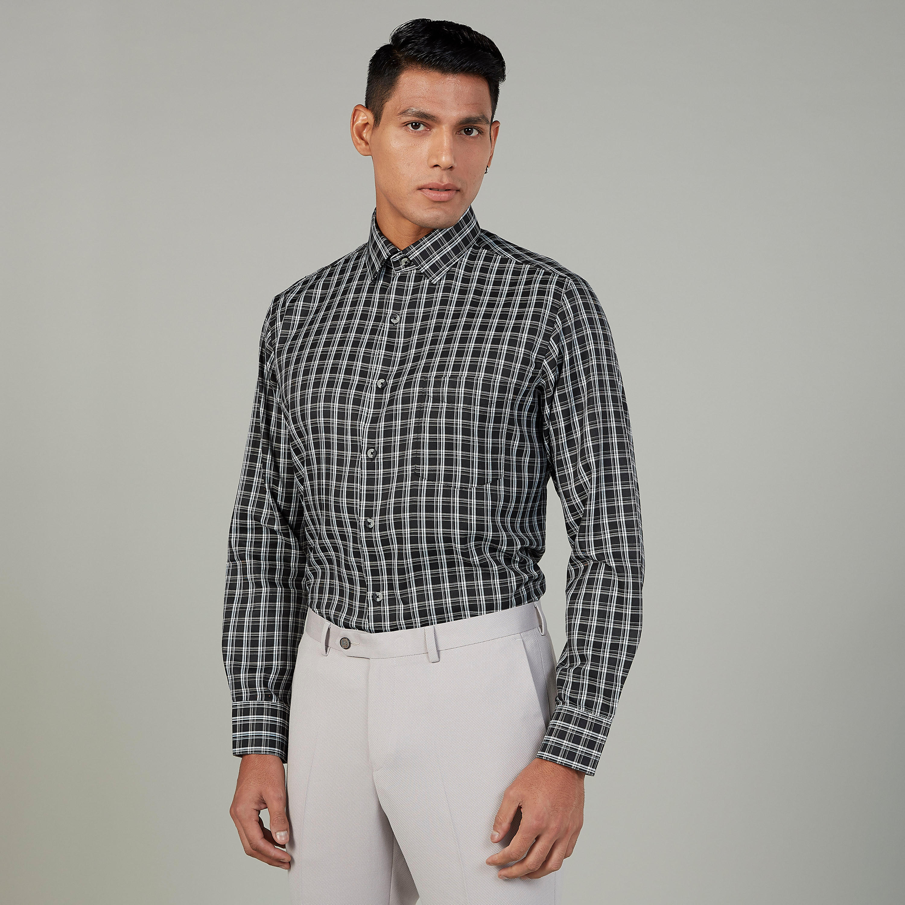 قميص مربعات سهل الكي بياقة عادية وأكمام طويلة-men-clothing-shirts-image-4
