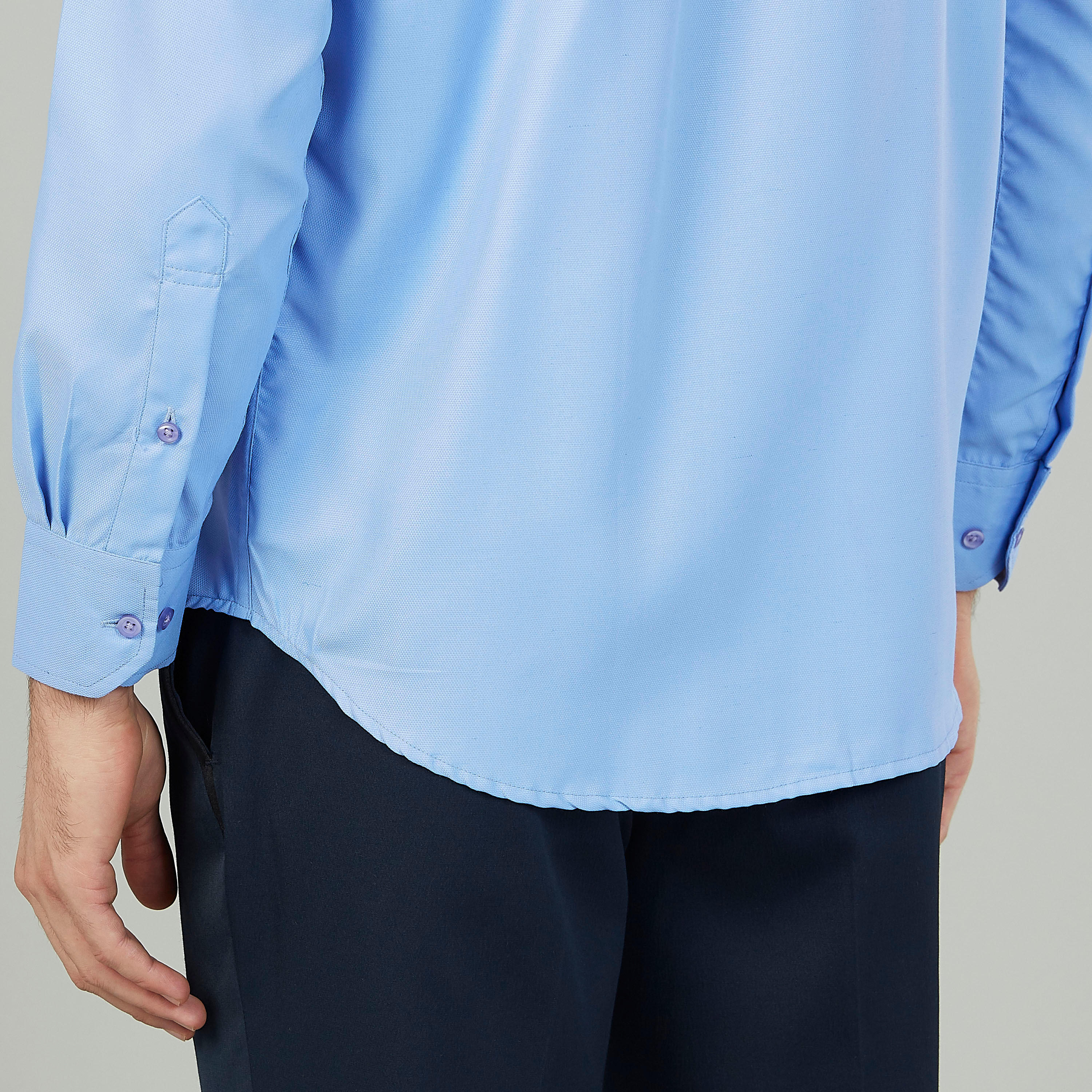 قميص رسمي سادة سهل الكي بأكمام طويلة وجيب على الصدر-men-clothing-shirts-image-2