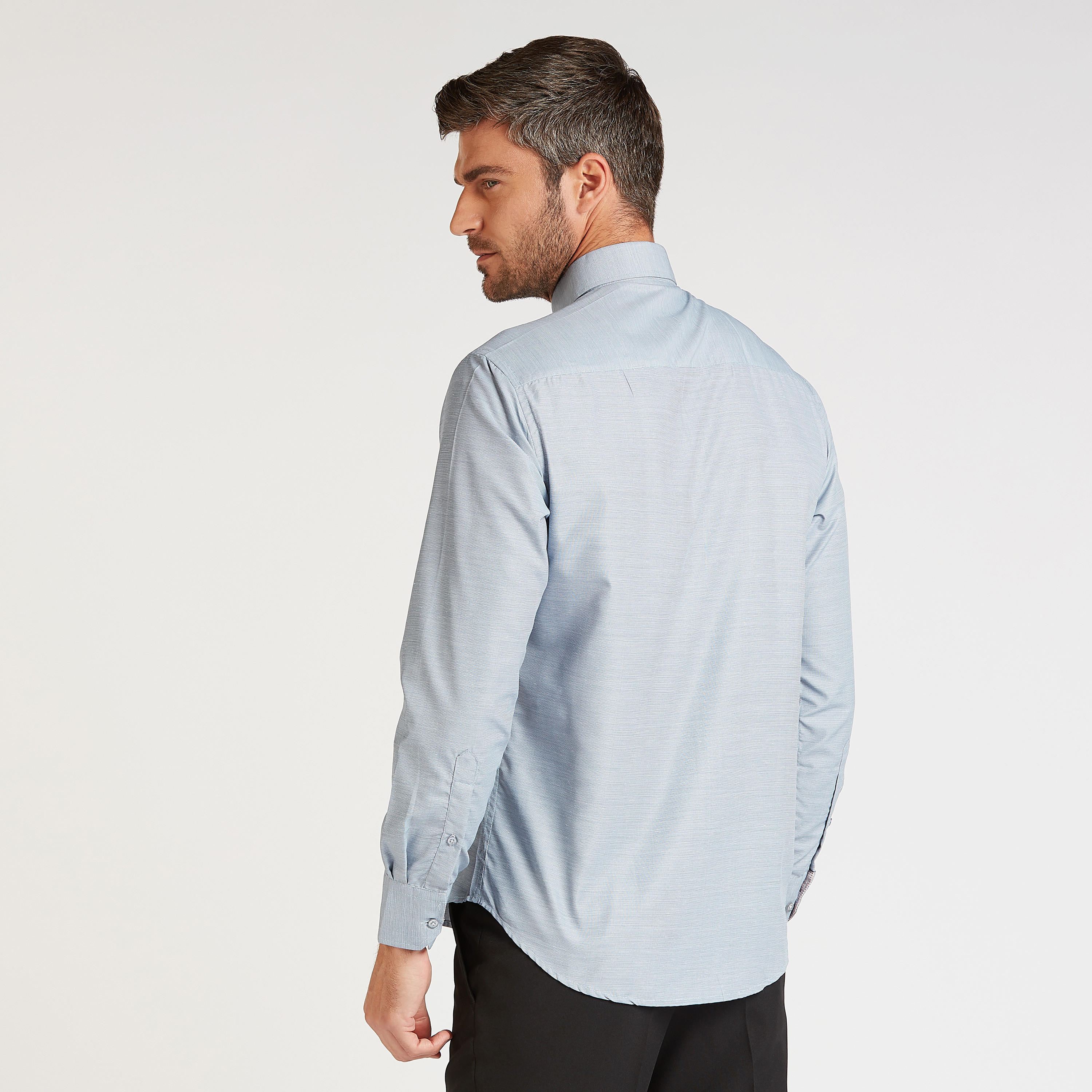 قميص رسمي بارز الملمس بأكمام طويلة وجيب على الصدر-men-clothing-shirts-image-4