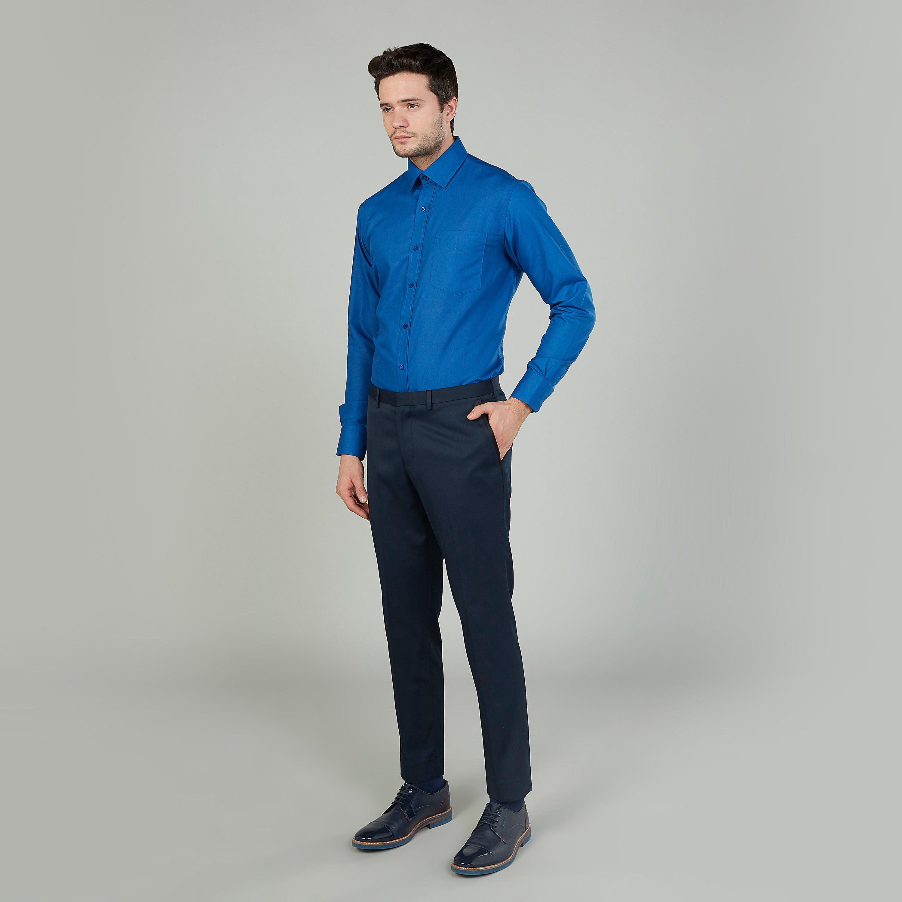 قميص بارز الملمس سهل الكي بياقة عادية وأكمام طويلة-men-clothing-shirts-image-2