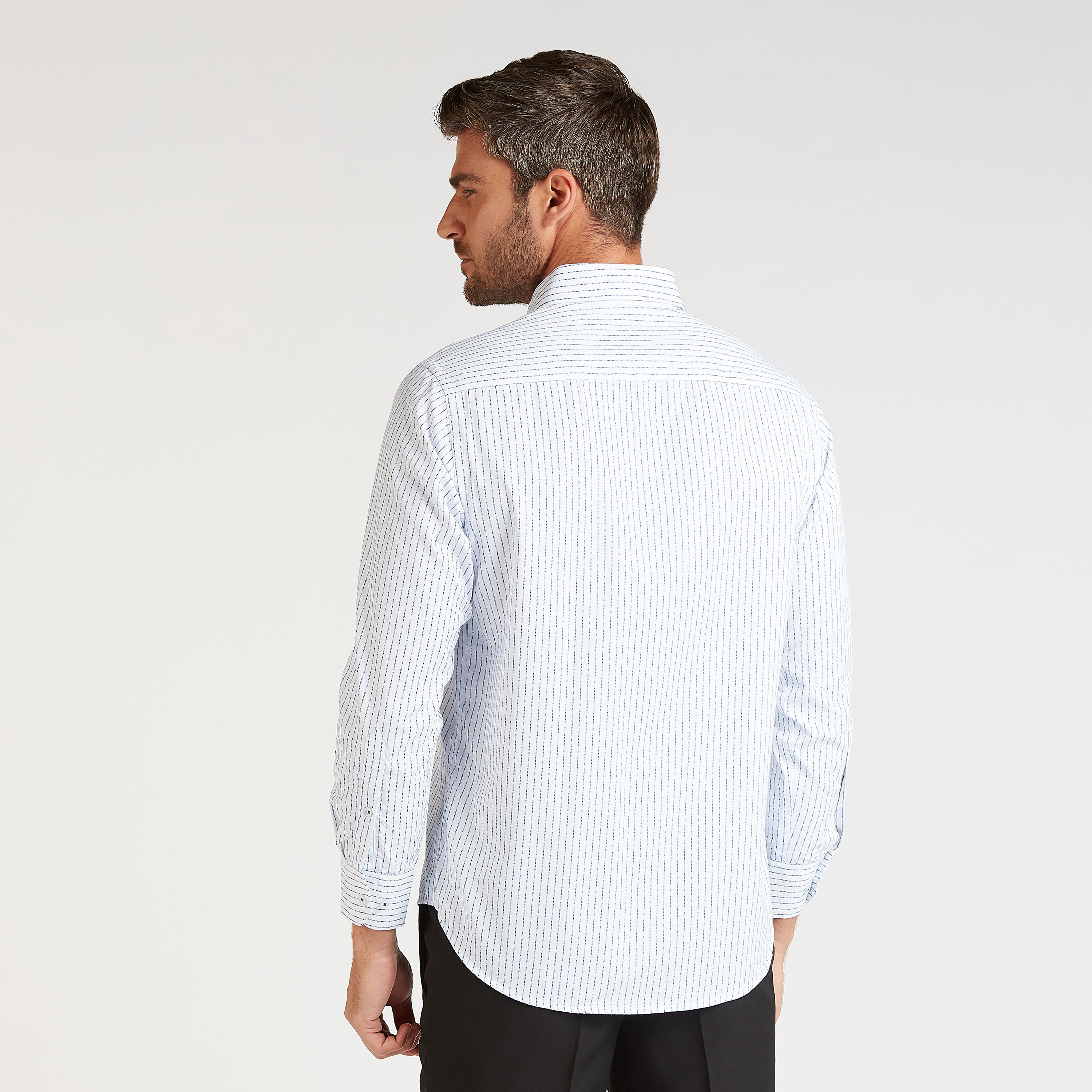 قميص رسمي سهل الكي بطبعات وأكمام طويلة وياقة عادية-men-clothing-shirts-image-4