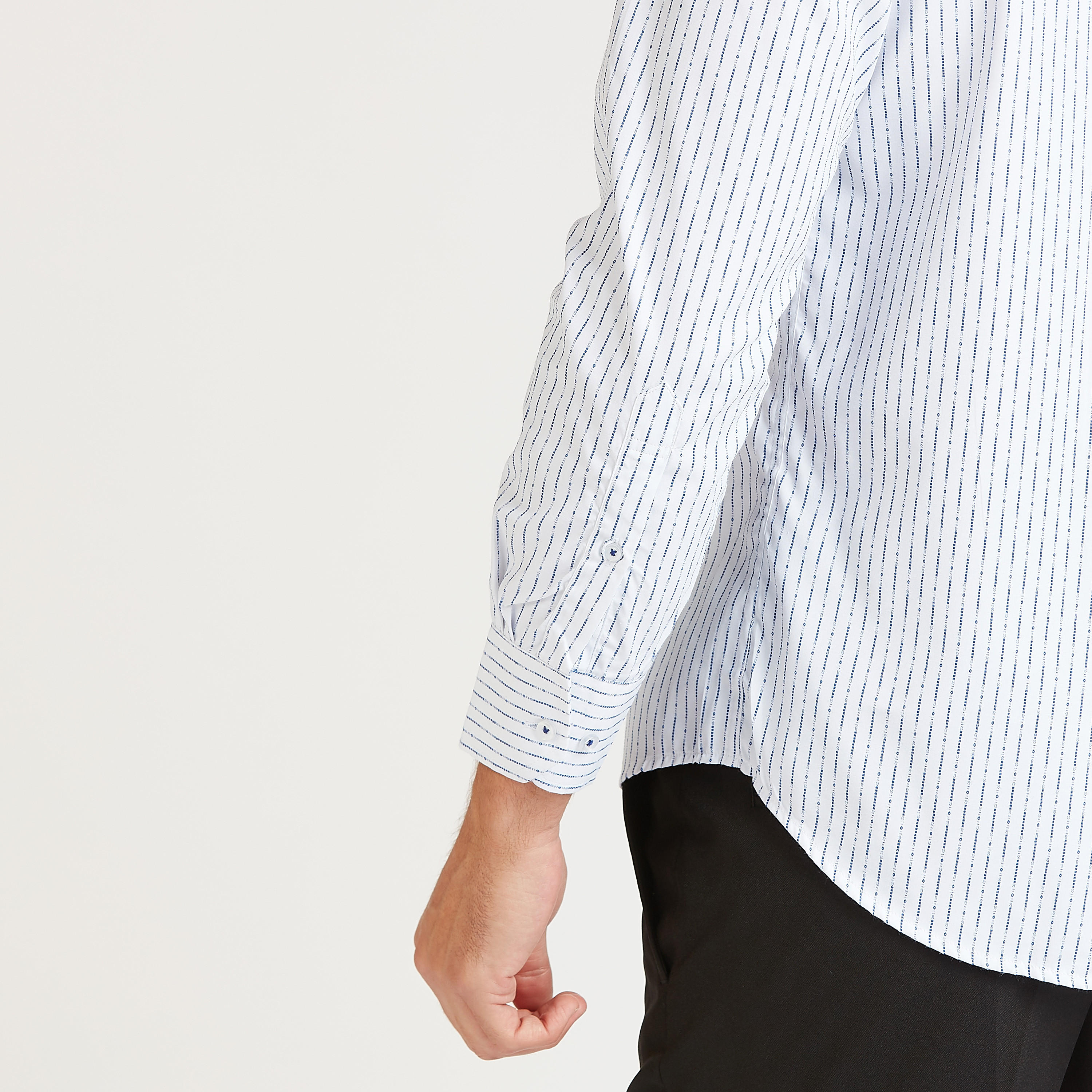 قميص رسمي سهل الكي بطبعات وأكمام طويلة وياقة عادية-men-clothing-shirts-image-5