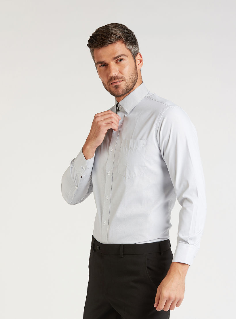 قميص رسمي سهل الكي بأكمام طويلة وجيب على الصدر-men-clothing-shirts-image-1