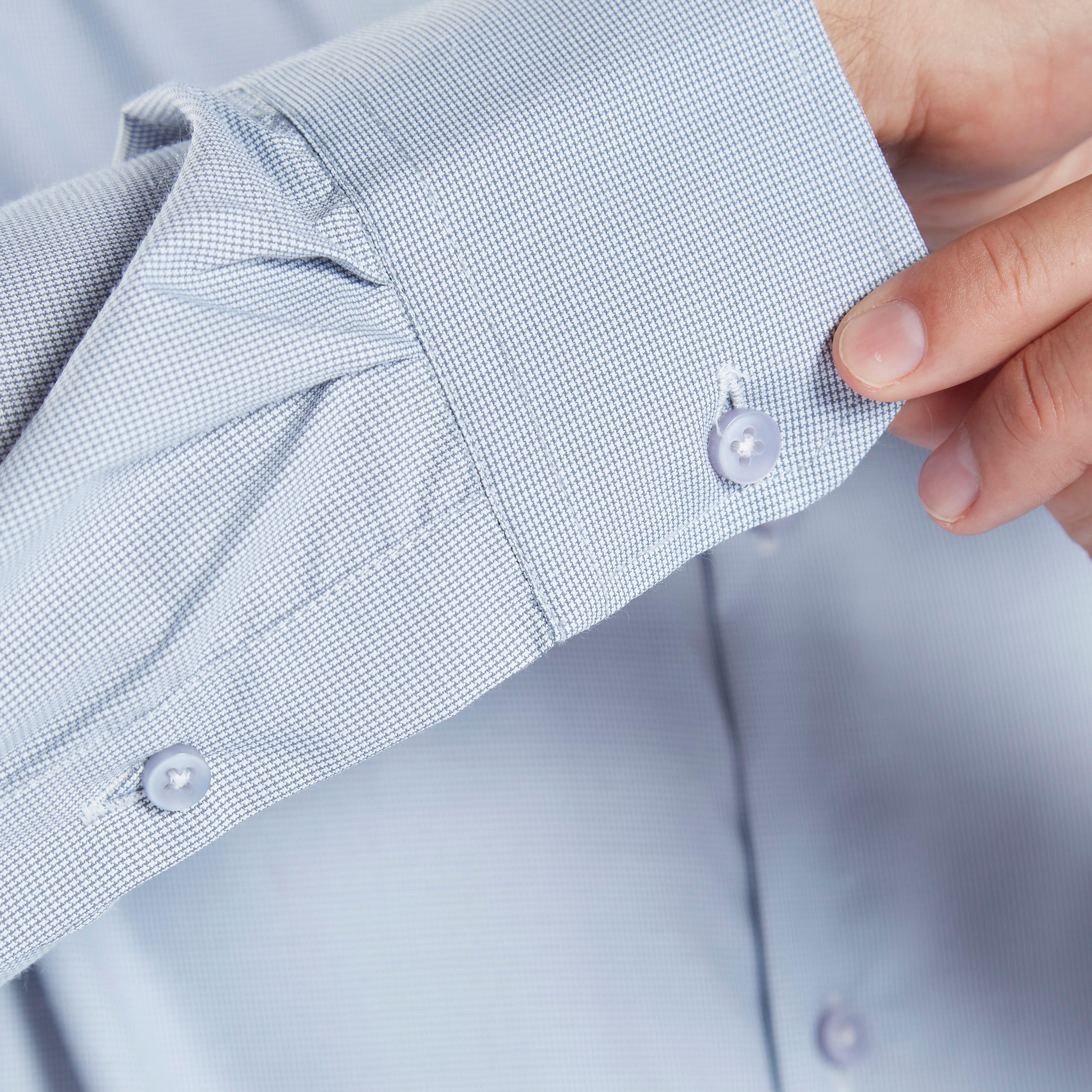 قميص رسمي بارز الملمس بياقة عاديّة وأكمام طويلة-men-clothing-shirts-image-4
