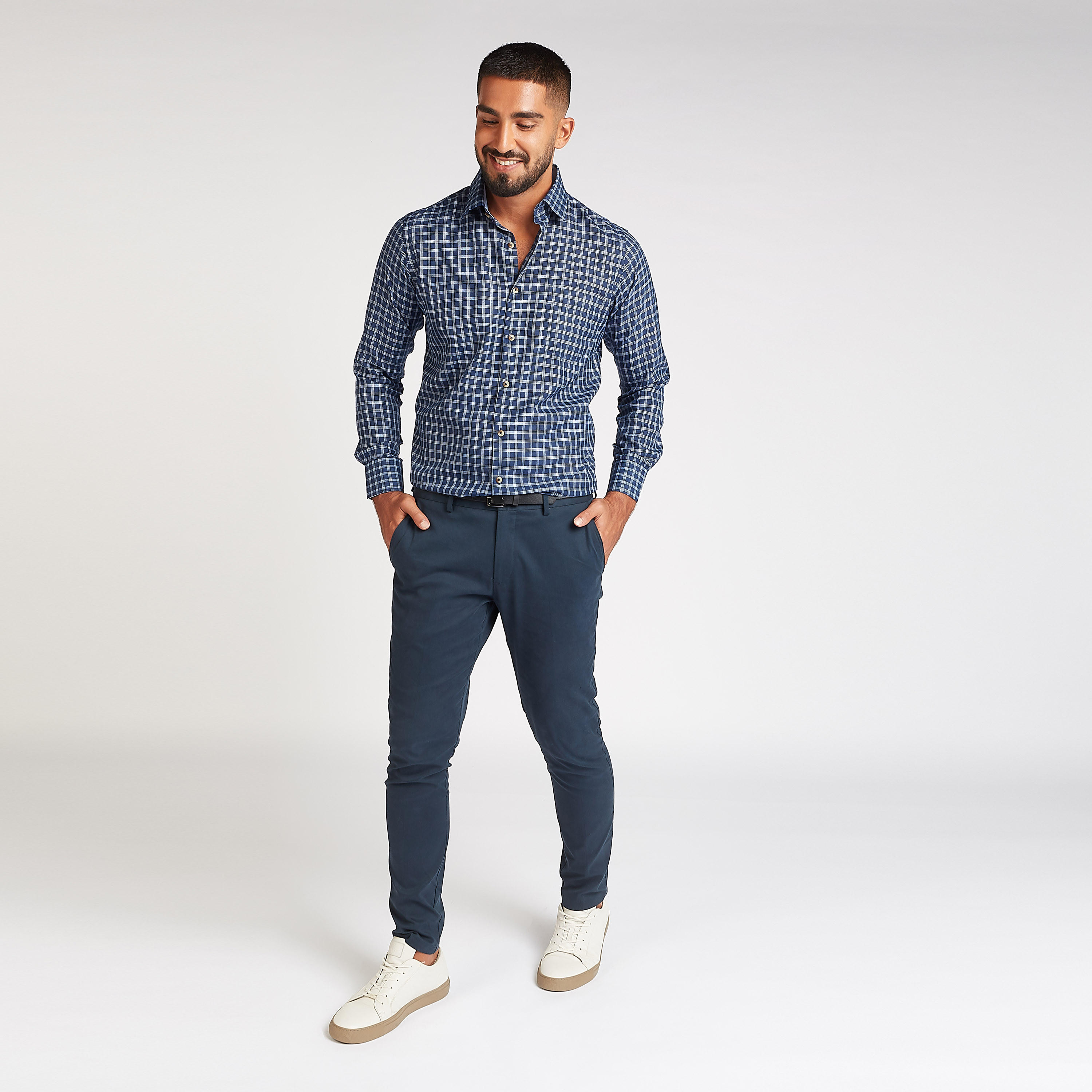 قميص رسمي كاروهات بأكمام طويلة وياقة عادية-men-clothing-shirts-image-2