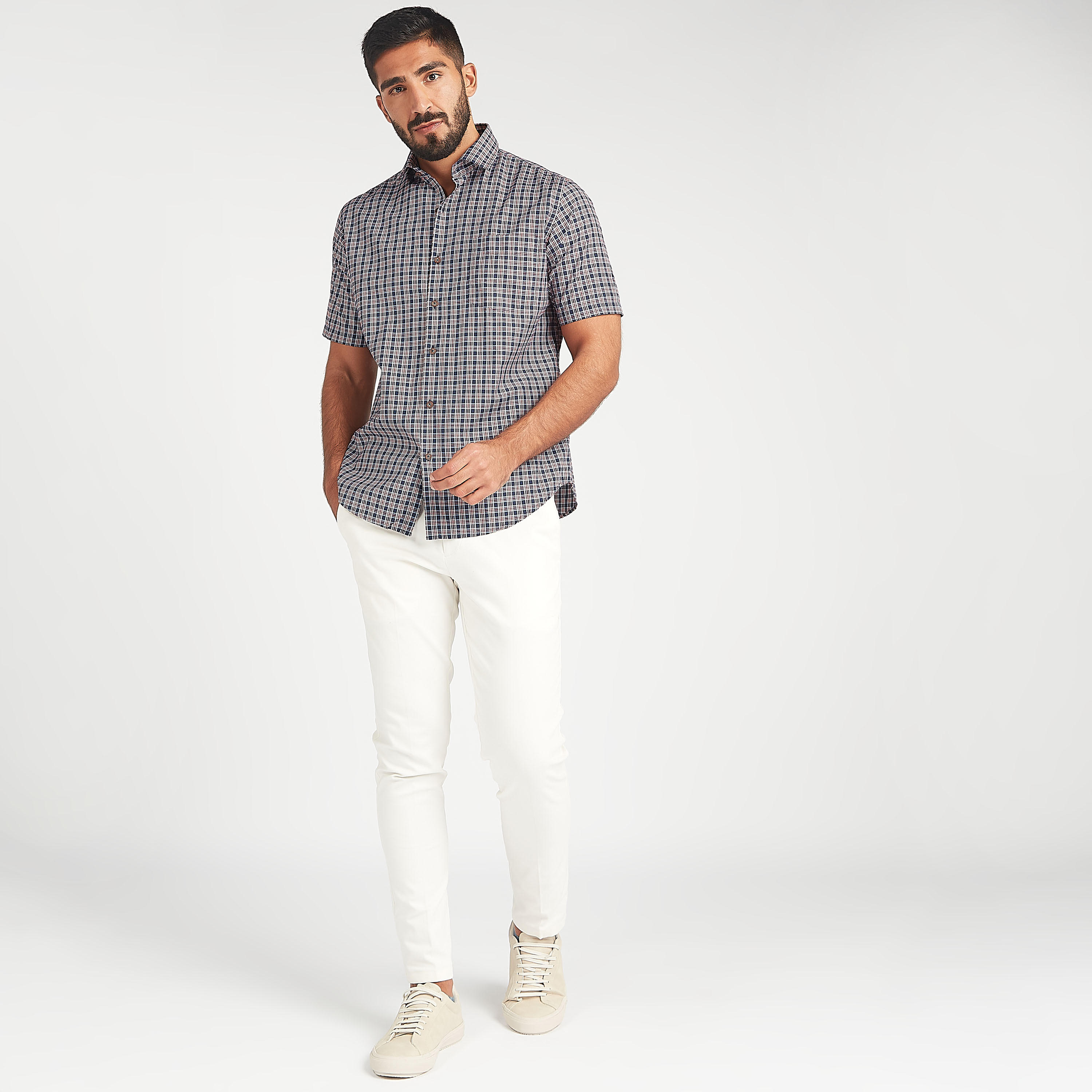 قميص كاروهات سهل الكي بياقة واسعة وأكمام قصيرة-men-clothing-shirts-image-2