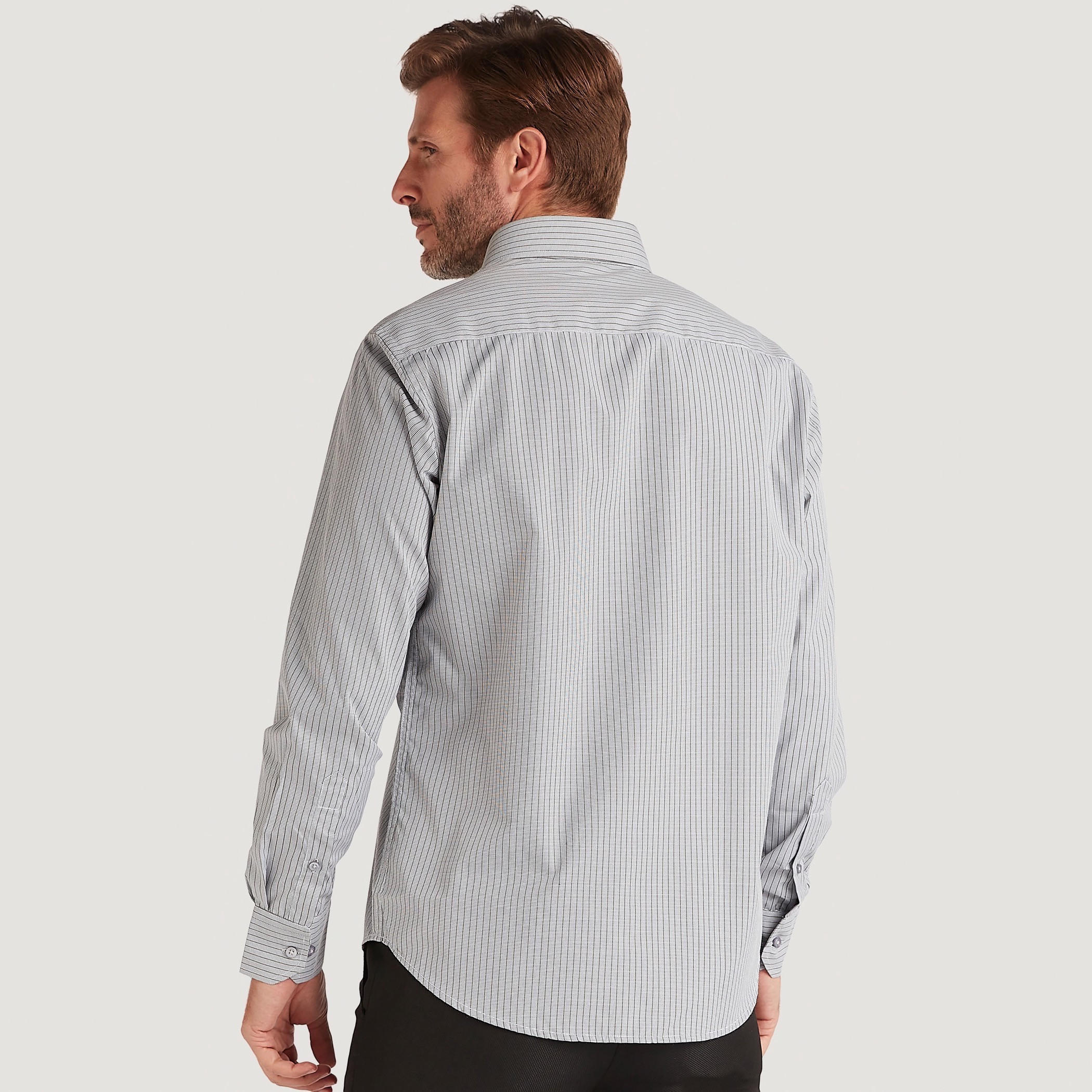 قميص بزر سفلي وطبعات وأكمام طويلة وجيب على الصّدر-men-clothing-shirts-image-2
