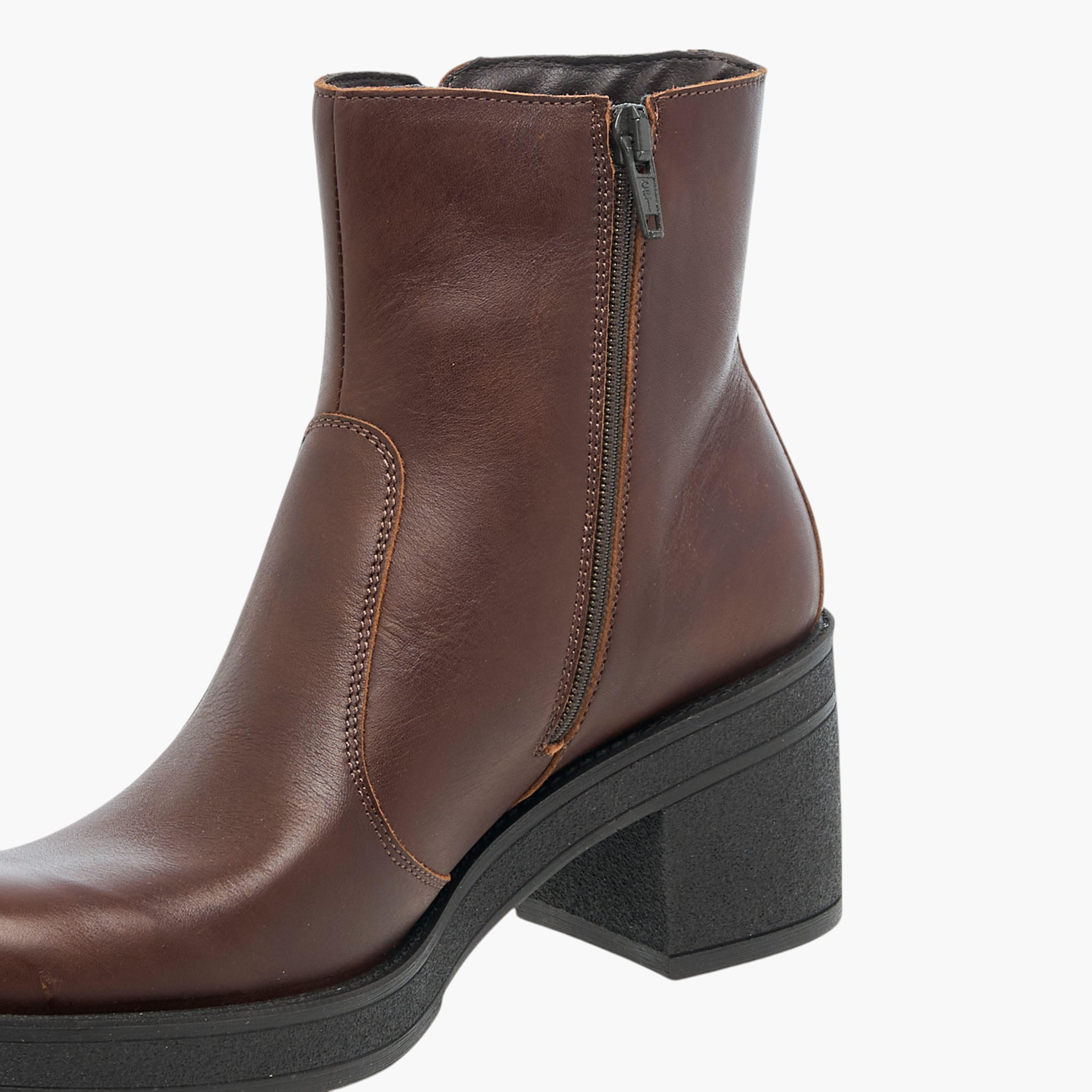 بوت سادة بطول الكاحل وبسحاب إغلاق وكعب سميك للنساء من سيليست-women-shoes-boots-image-9