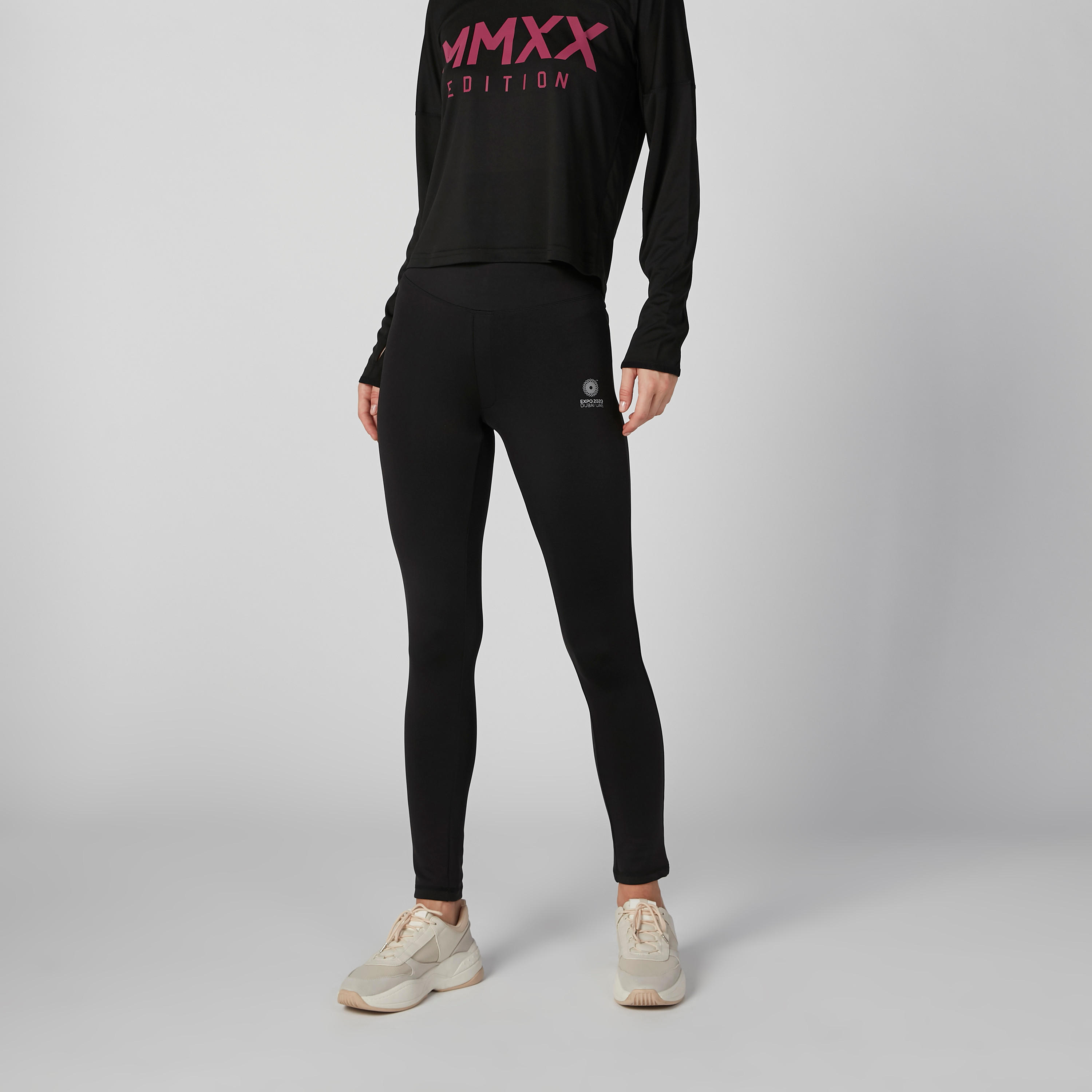 بنطلون ليقنز مستدام طويل بخصر مطاطي وطبعات -women-clothing-sportswearandactivewear-bottoms-image-3