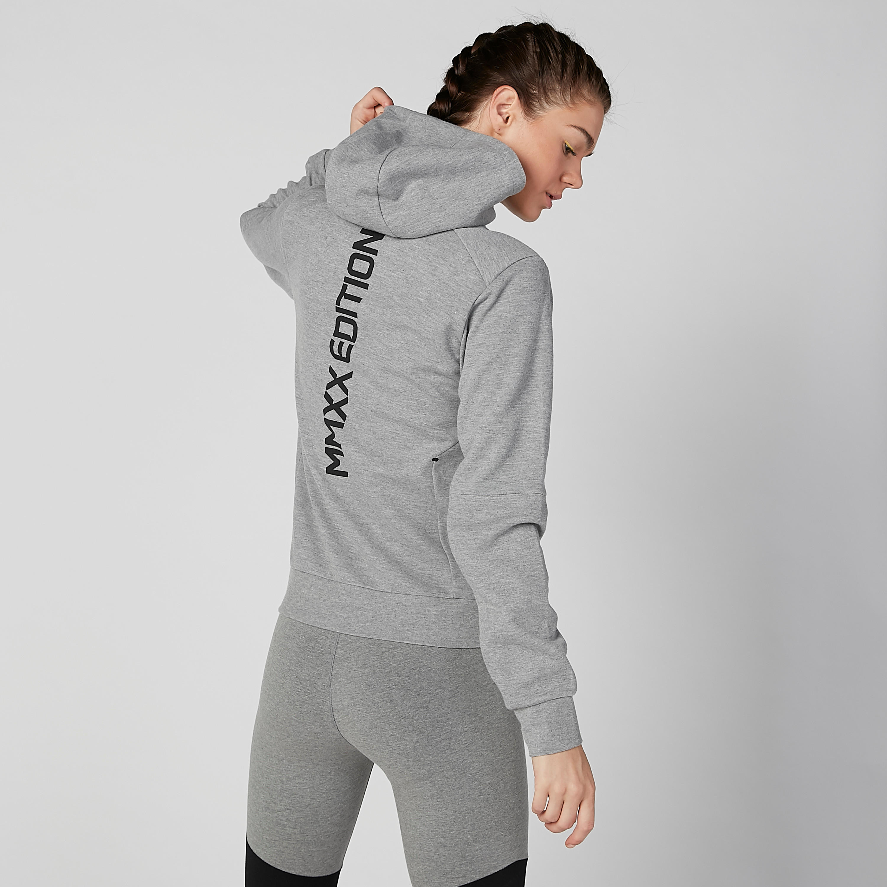هودي بأكمام طويلة وجيوب إكسبو 2020-women-clothing-sportswearandactivewear-hoodiesandsweatshirts-image-6