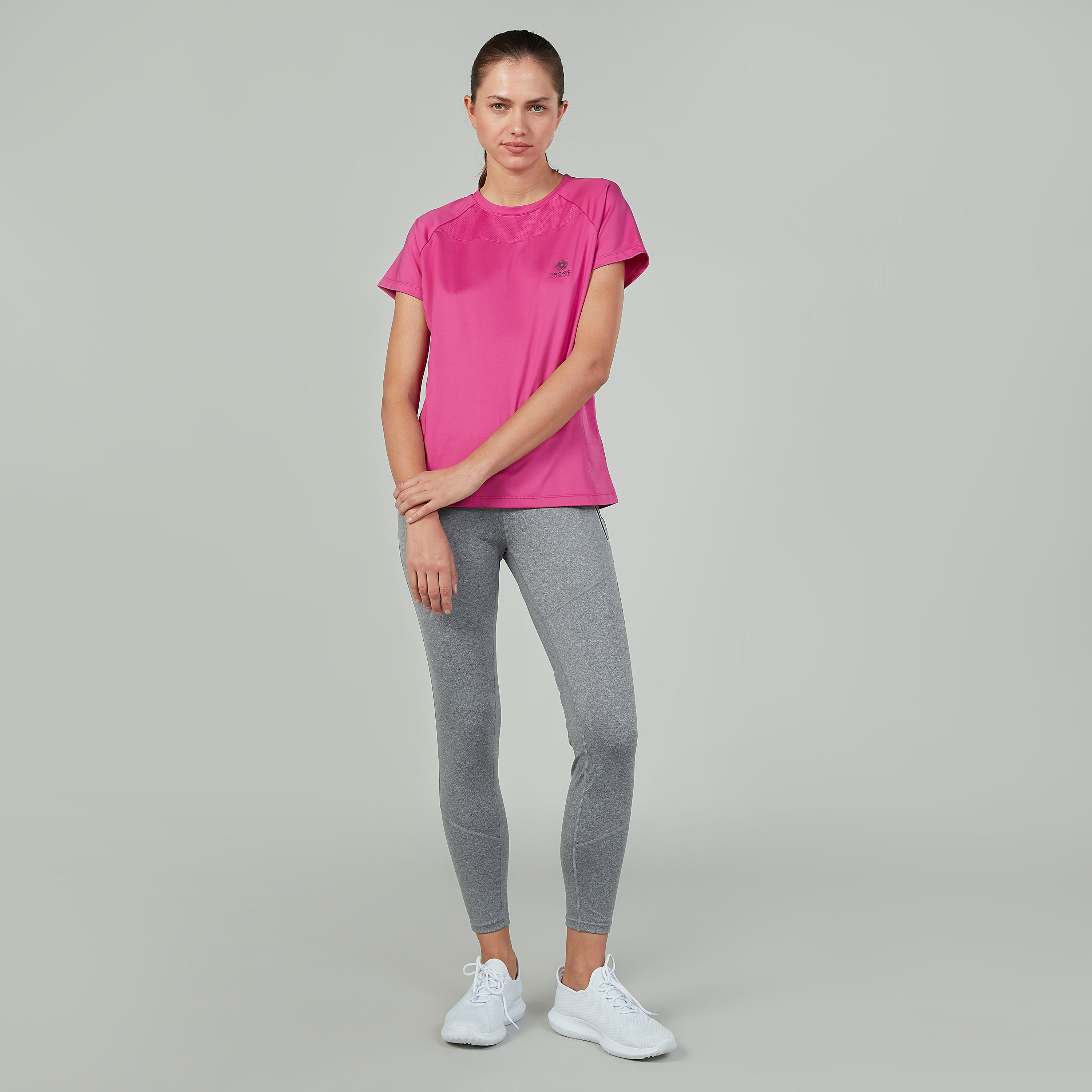 Expo 2020 Sustainable Plain T-shirt with Crew Neck and Raglan Sleeves-women-clothing-sportswearandactivewear-tshirtsandvests-image-2
