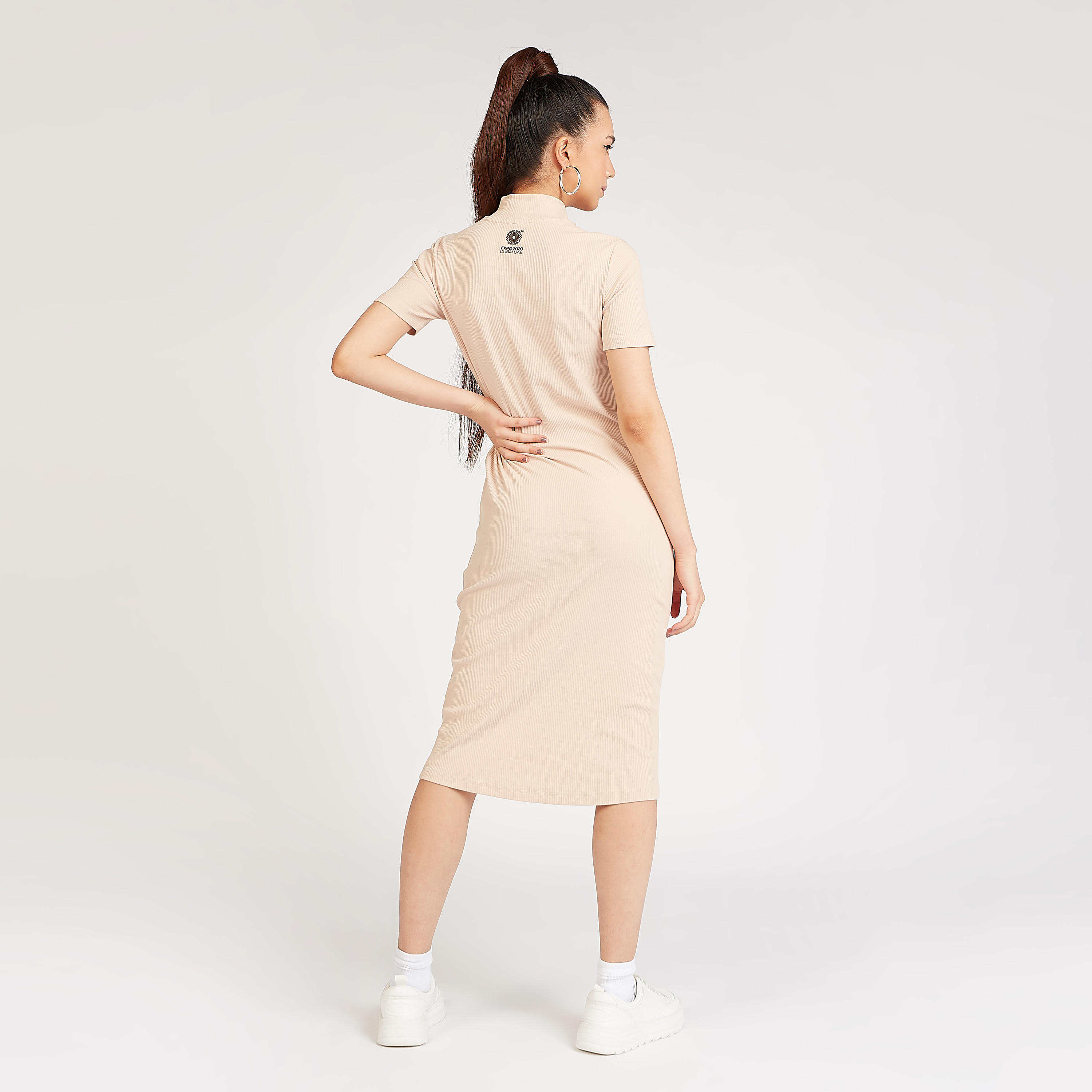 فستان ميدي مضلّع بقصة ضيّقة وأكمام قصيرة-women-clothing-dresses-image-4