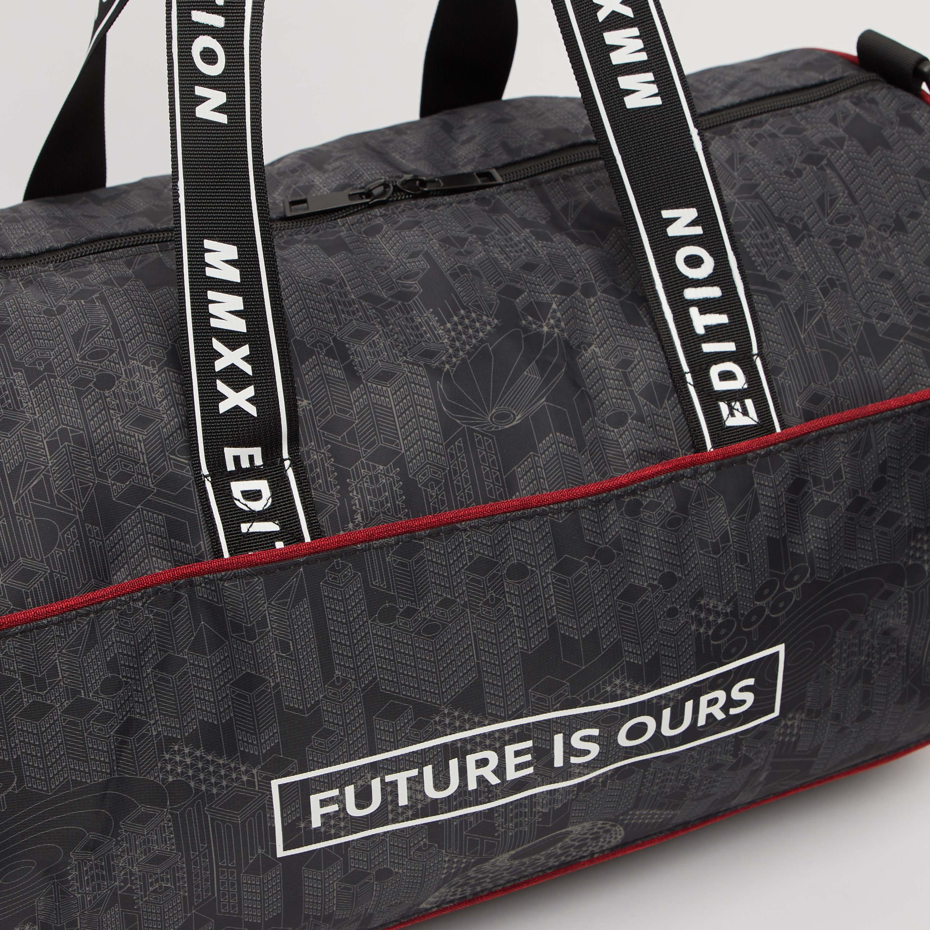 شنطة باولر بطبعات ومقابض مزدوجة وحزام قابل للتّعديل-men-bags-image-4