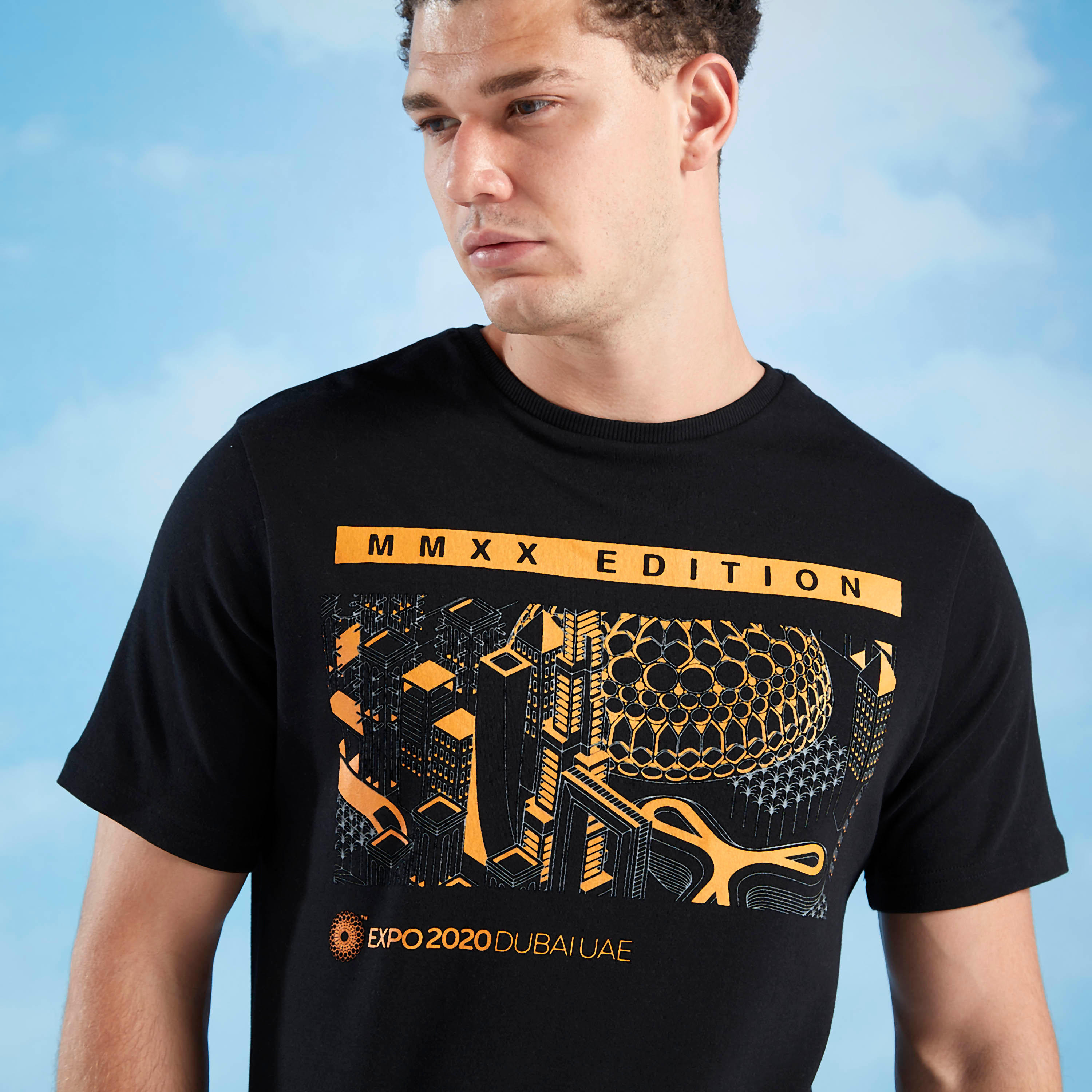 Expo 2020 Print T-shirt with Crew Neck and Short Sleeves-men-clothing-sportswearandactivewear-tshirtsandpolos-image-3