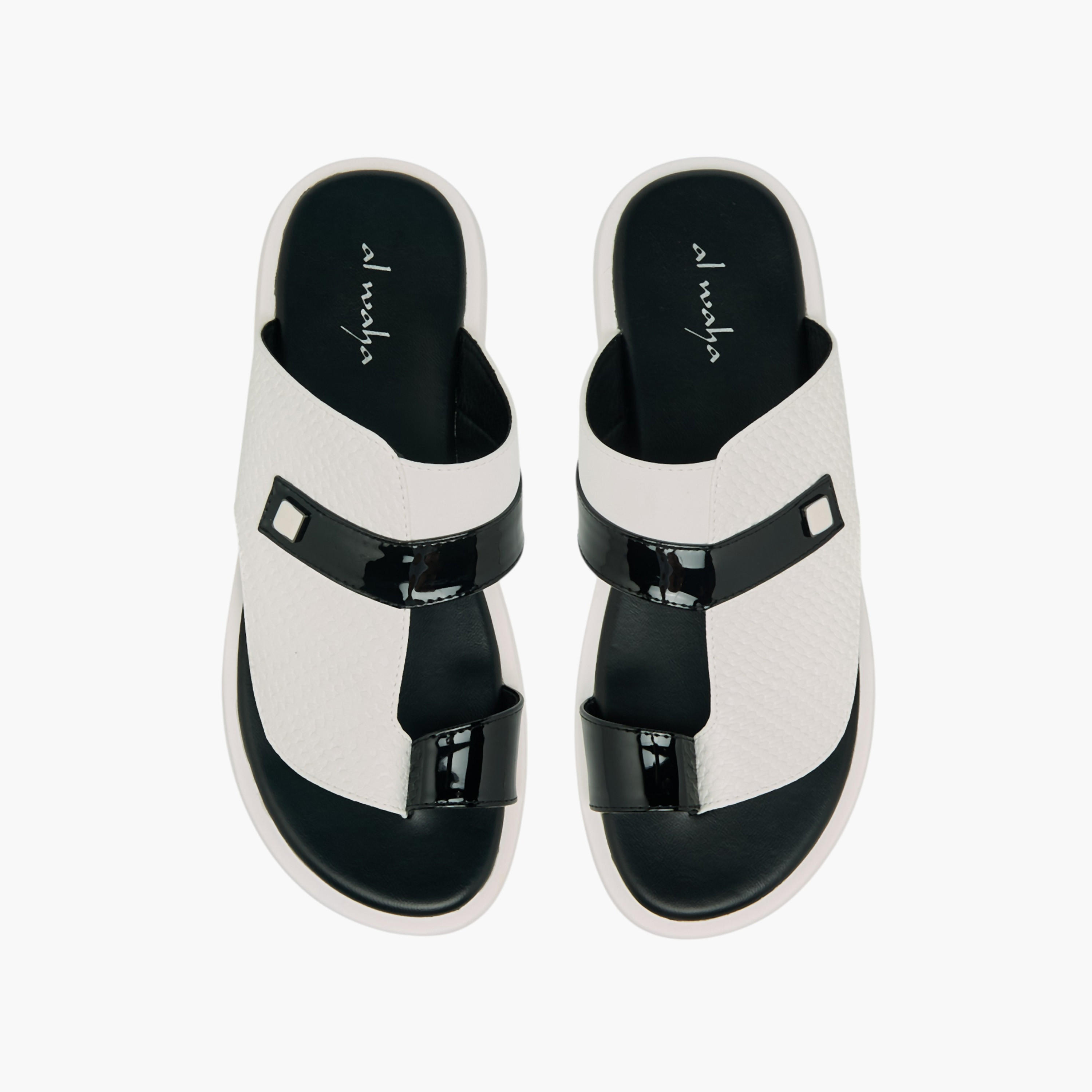 صندل عربي بحلقة إصبع للرجال من الواحة-men-shoes-sandals-image-1