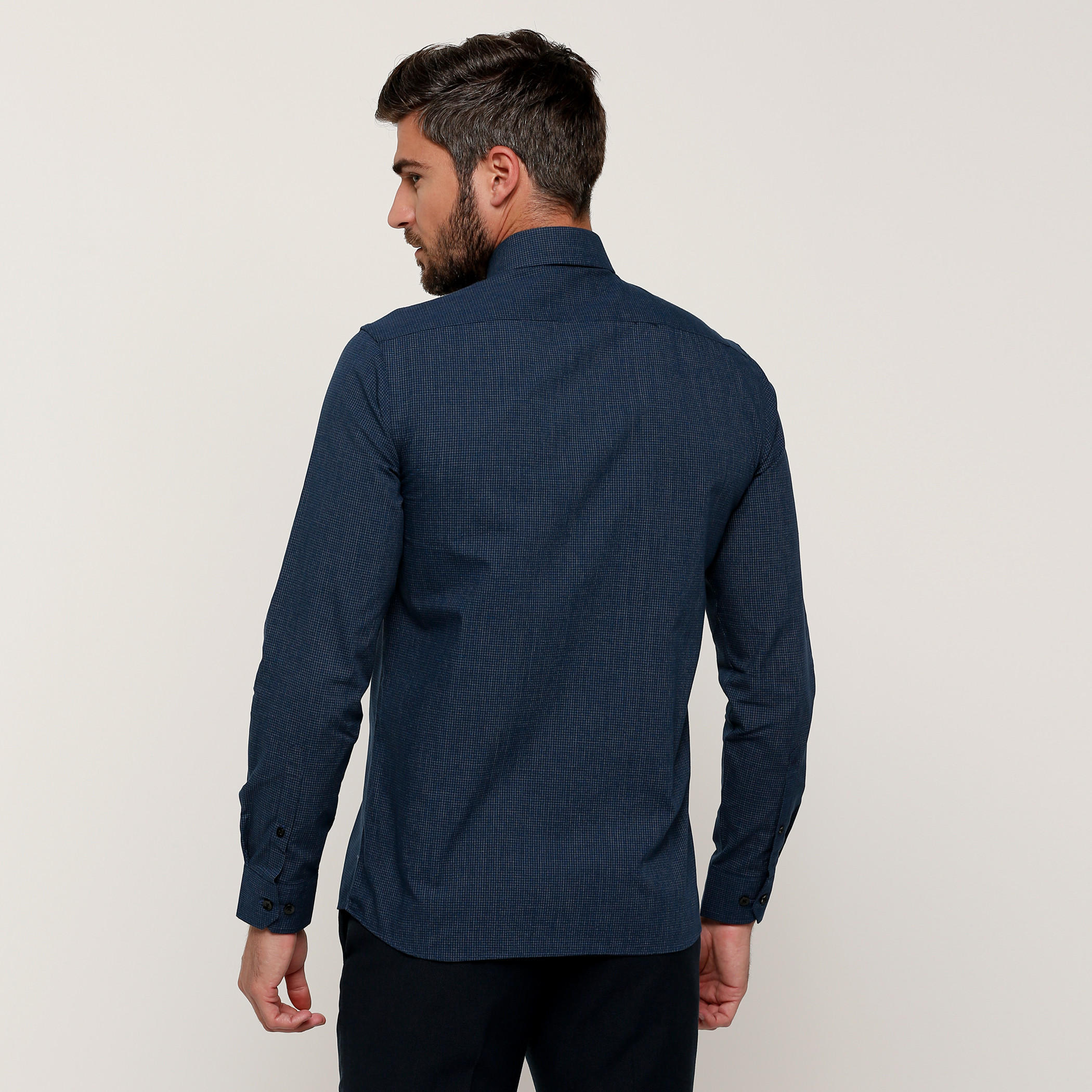 قميص كاروهات بأكمام طويلة وأزرار من آرو-men-clothing-shirts-image-2