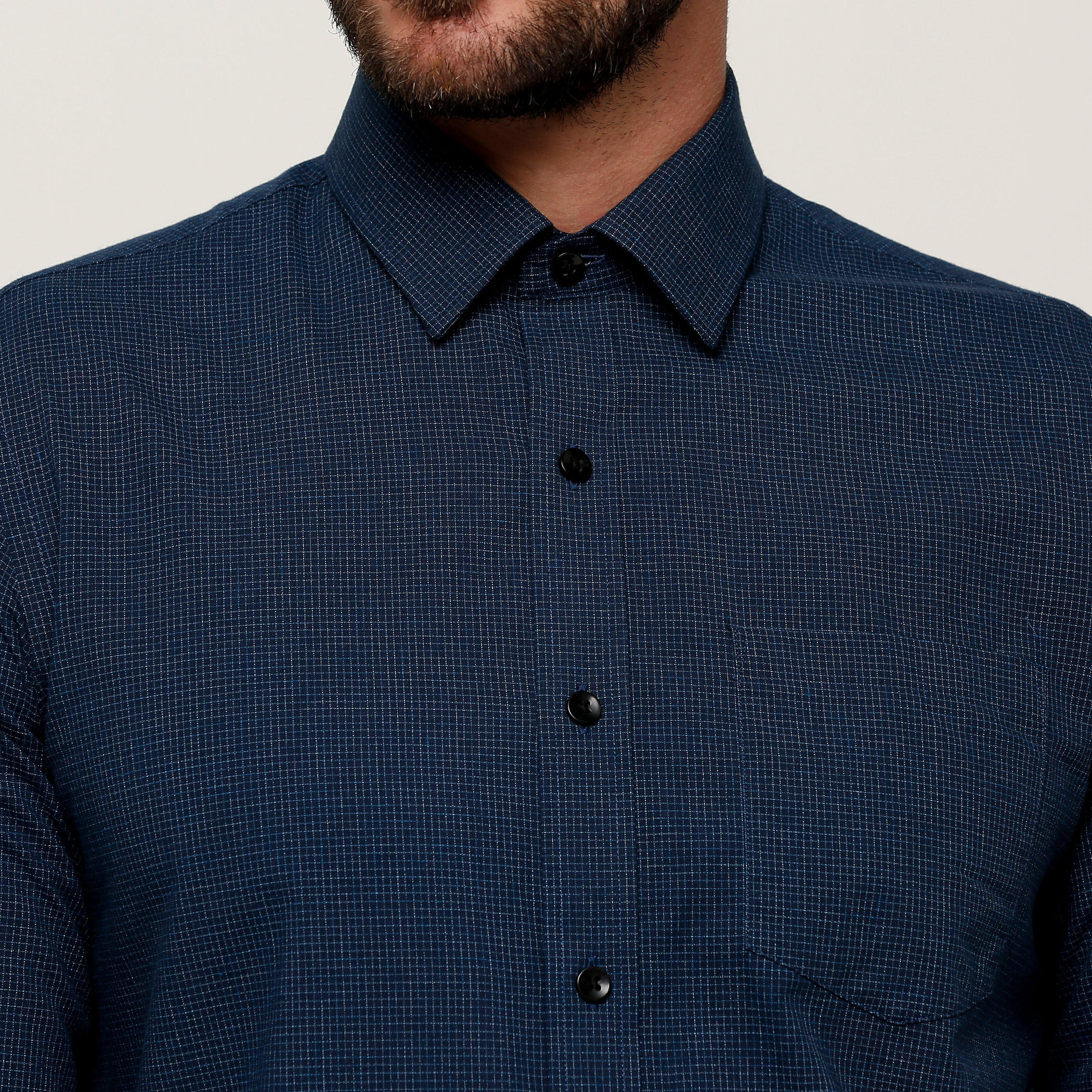 قميص كاروهات بأكمام طويلة وأزرار من آرو-men-clothing-shirts-image-4
