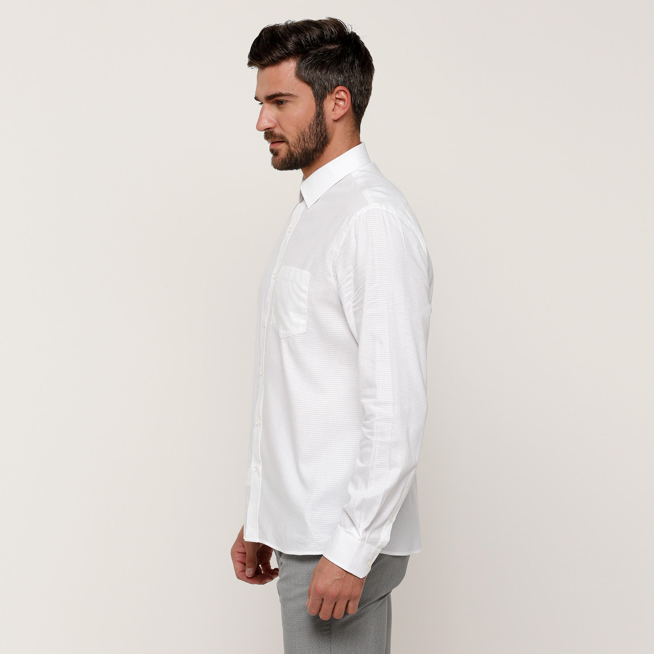 قميص بارز الملمس بأكمام طويلة وأزرار من آرو-men-clothing-shirts-image-3