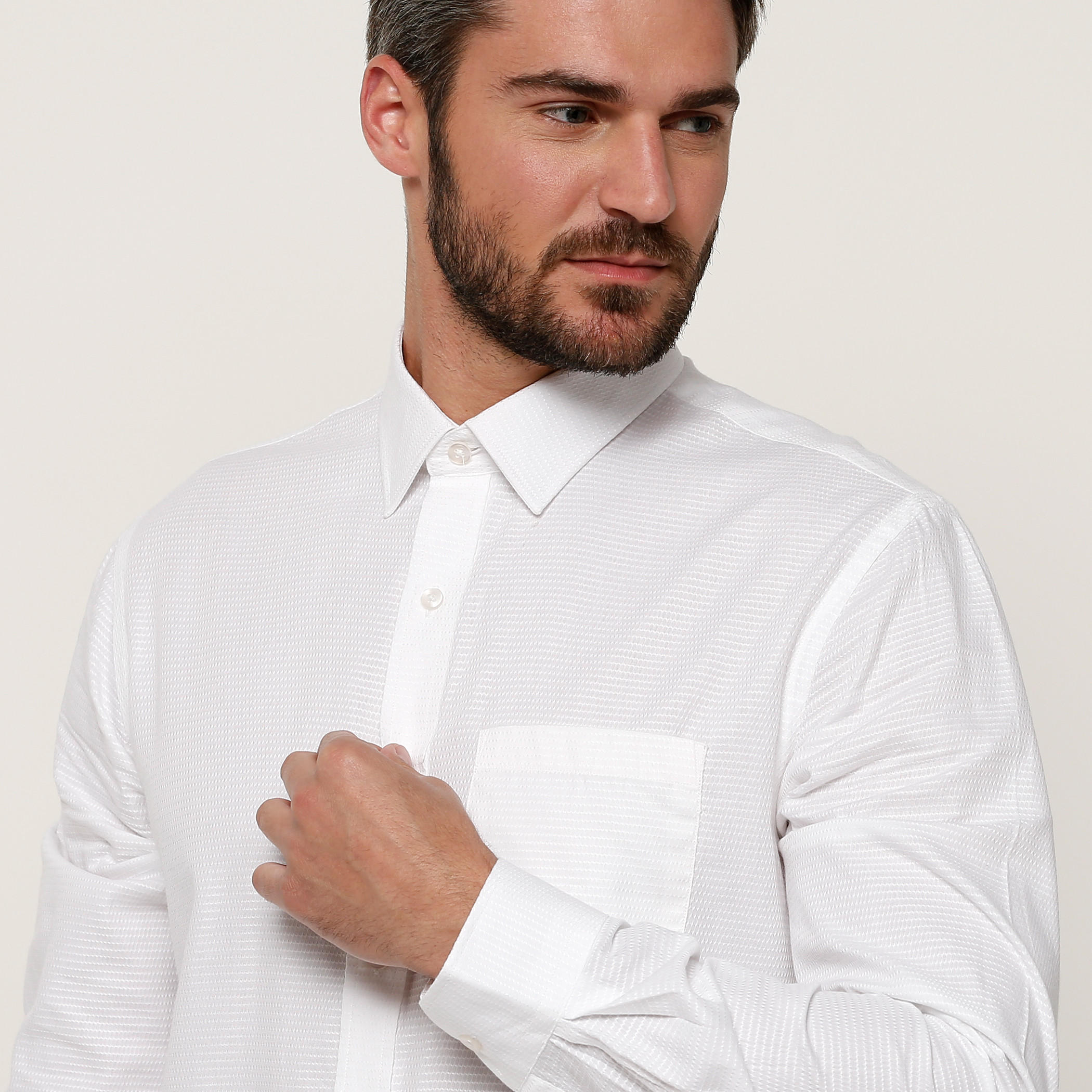 قميص بارز الملمس بأكمام طويلة وأزرار من آرو-men-clothing-shirts-image-4
