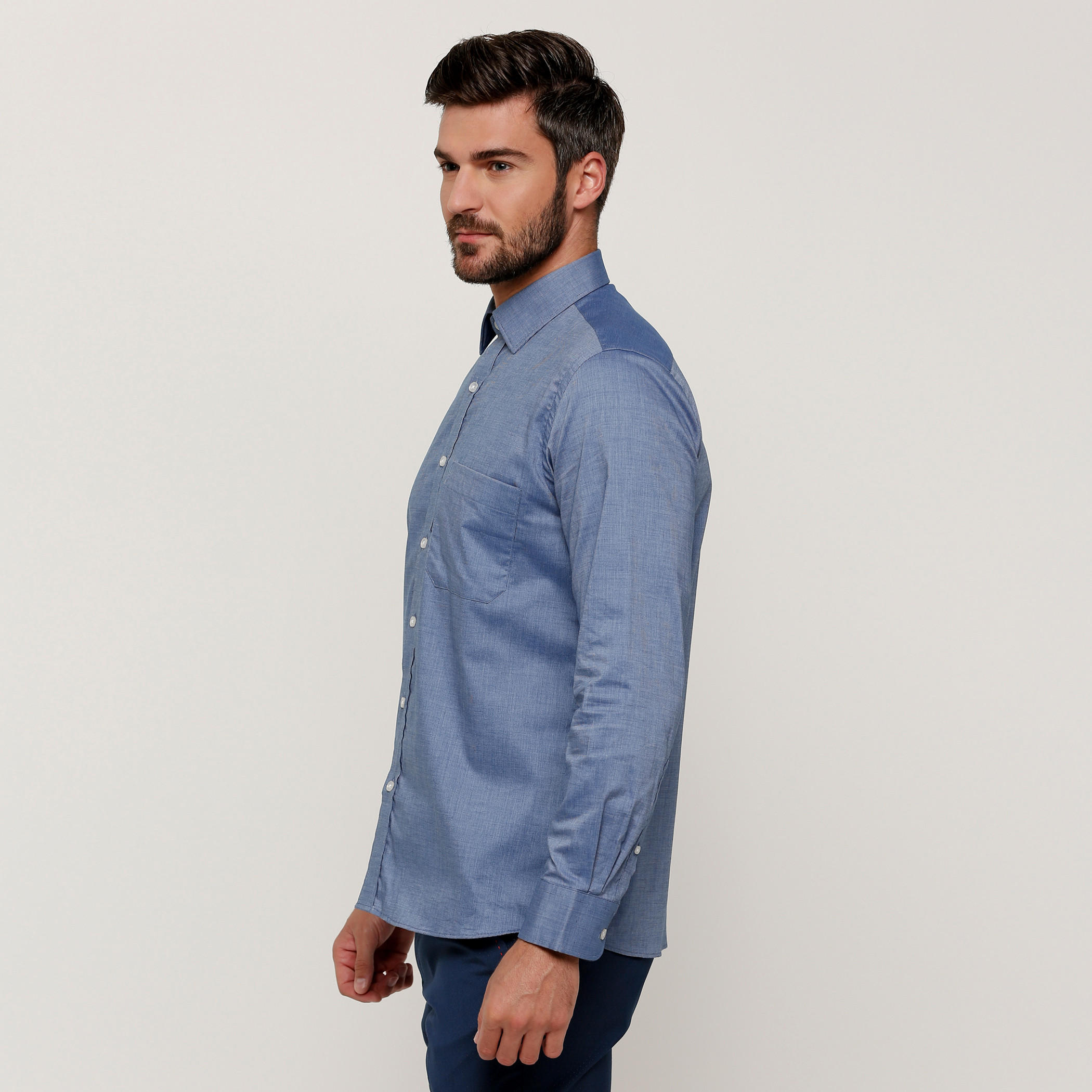 قميص بأكمام طويلة وأزرار من آرو-men-clothing-shirts-image-3