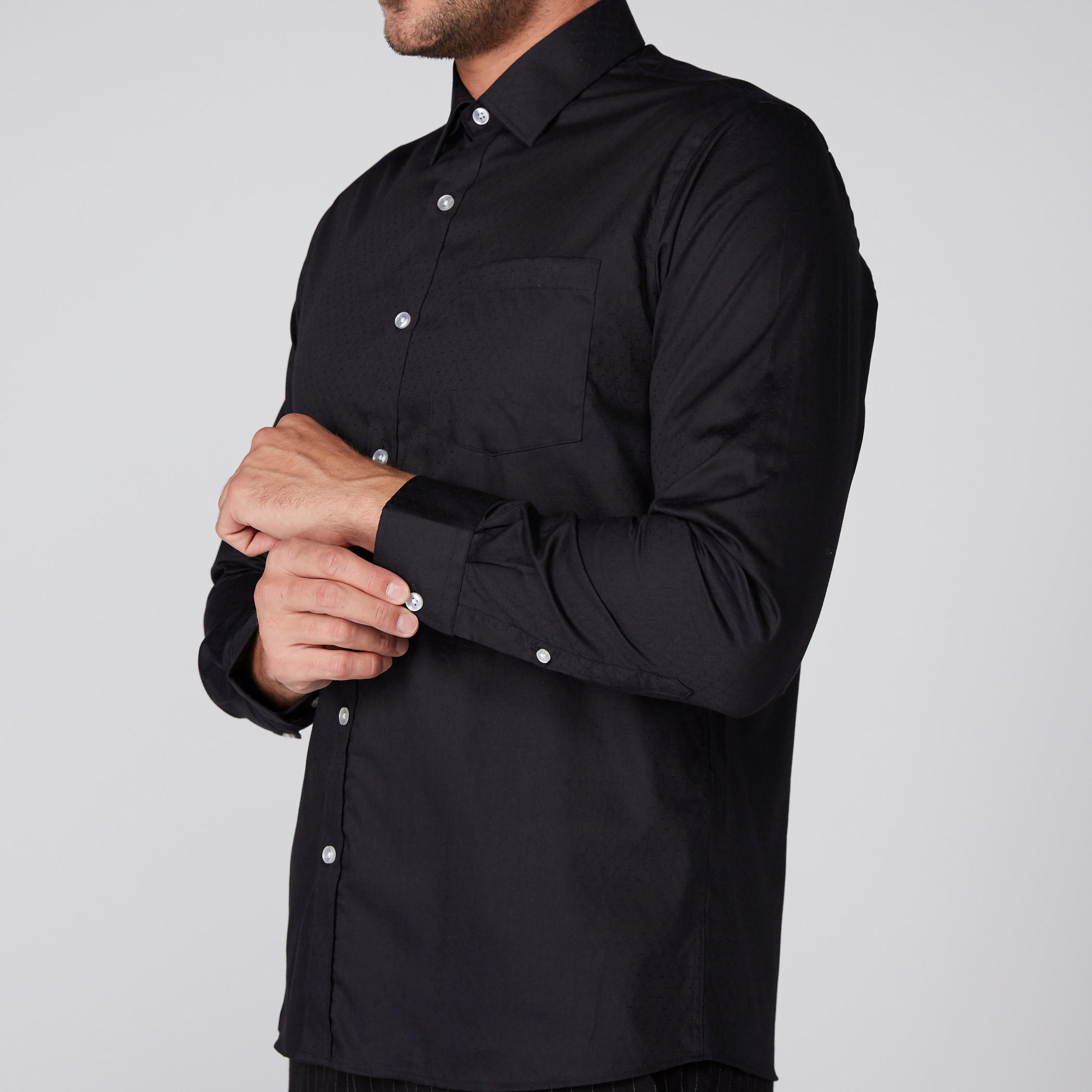 قميص بأكمام طويلة وأزرار وجيوب من آرو-men-clothing-shirts-image-2